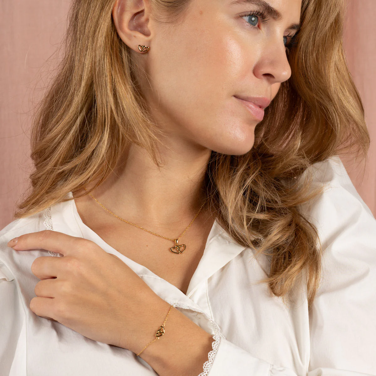 ADORA GOLDEN BRACELET - Image 8