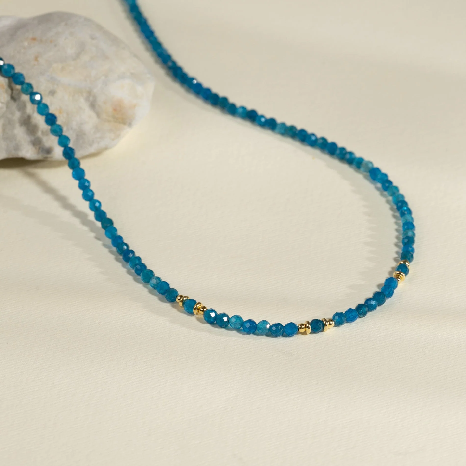 ALINA BLUE APATITE GOLDEN NECKLACE