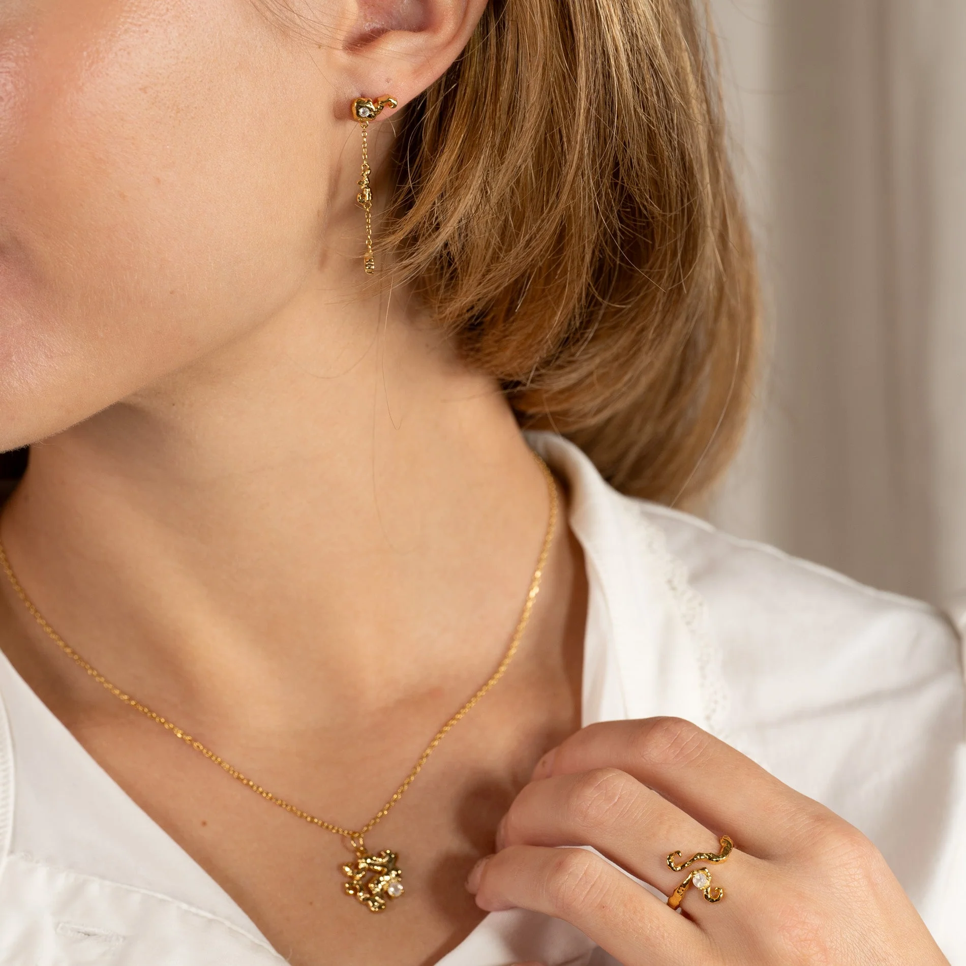 AURELIA MOONSTONE GOLDEN RING - Image 8