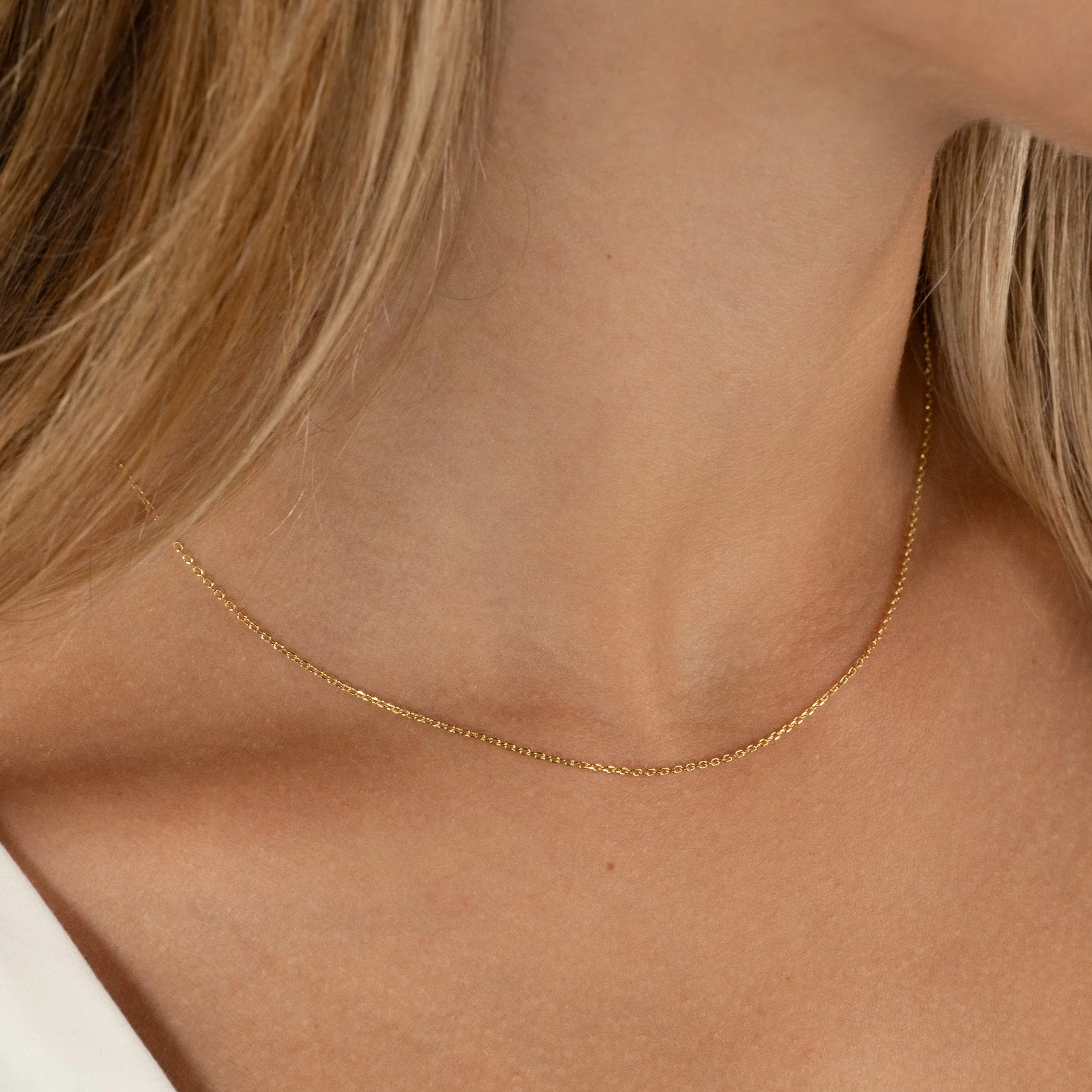 BASIC LINK GOLDEN CHAIN