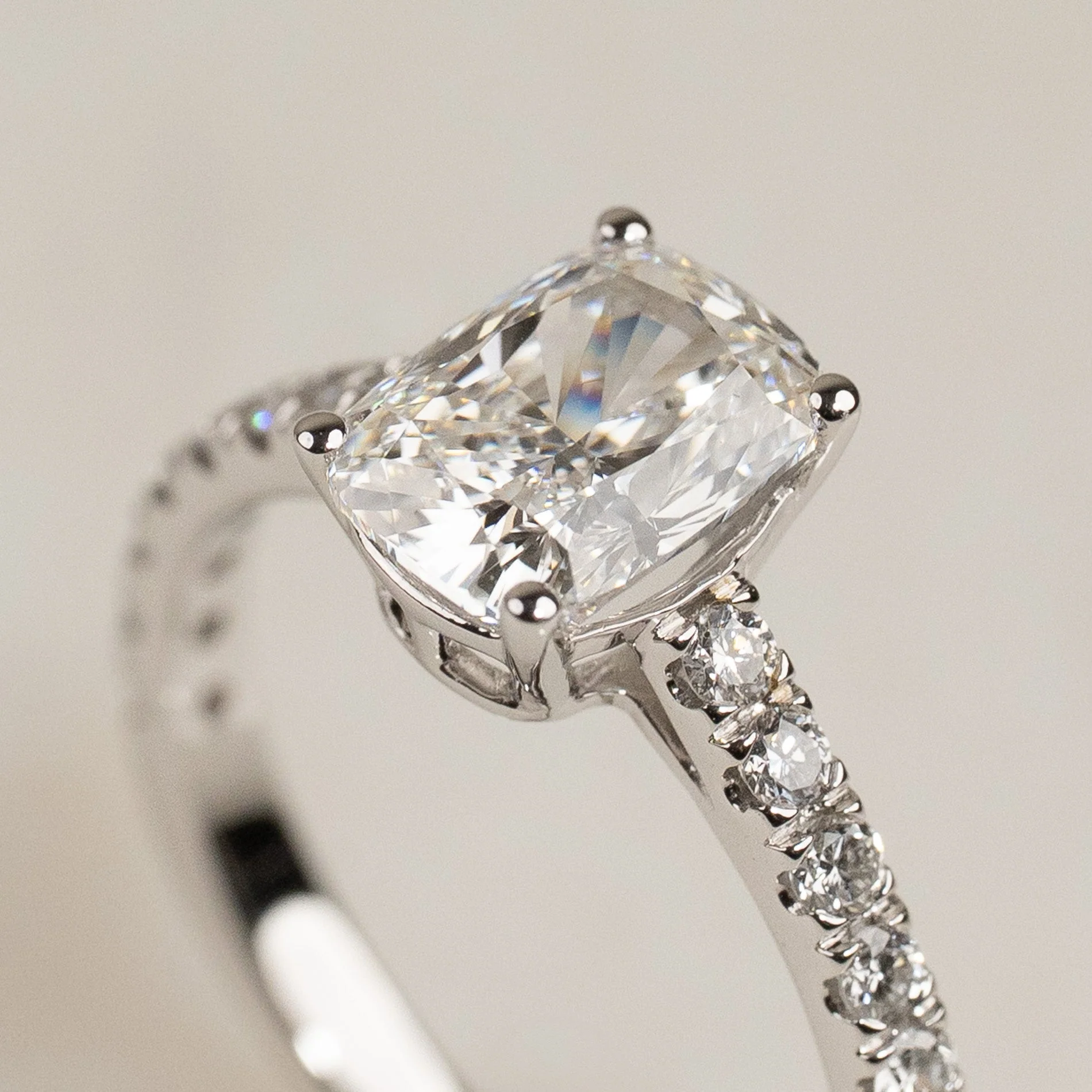 ELONGATED CUSHION ALLIANCE DIAMOND RING - 1.95ct
