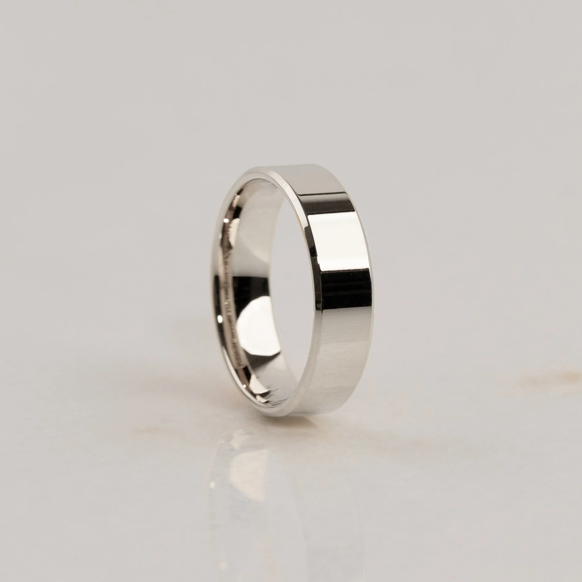 BEVELED FLAT COMFORT WEDDING BAND - WG - Image 7