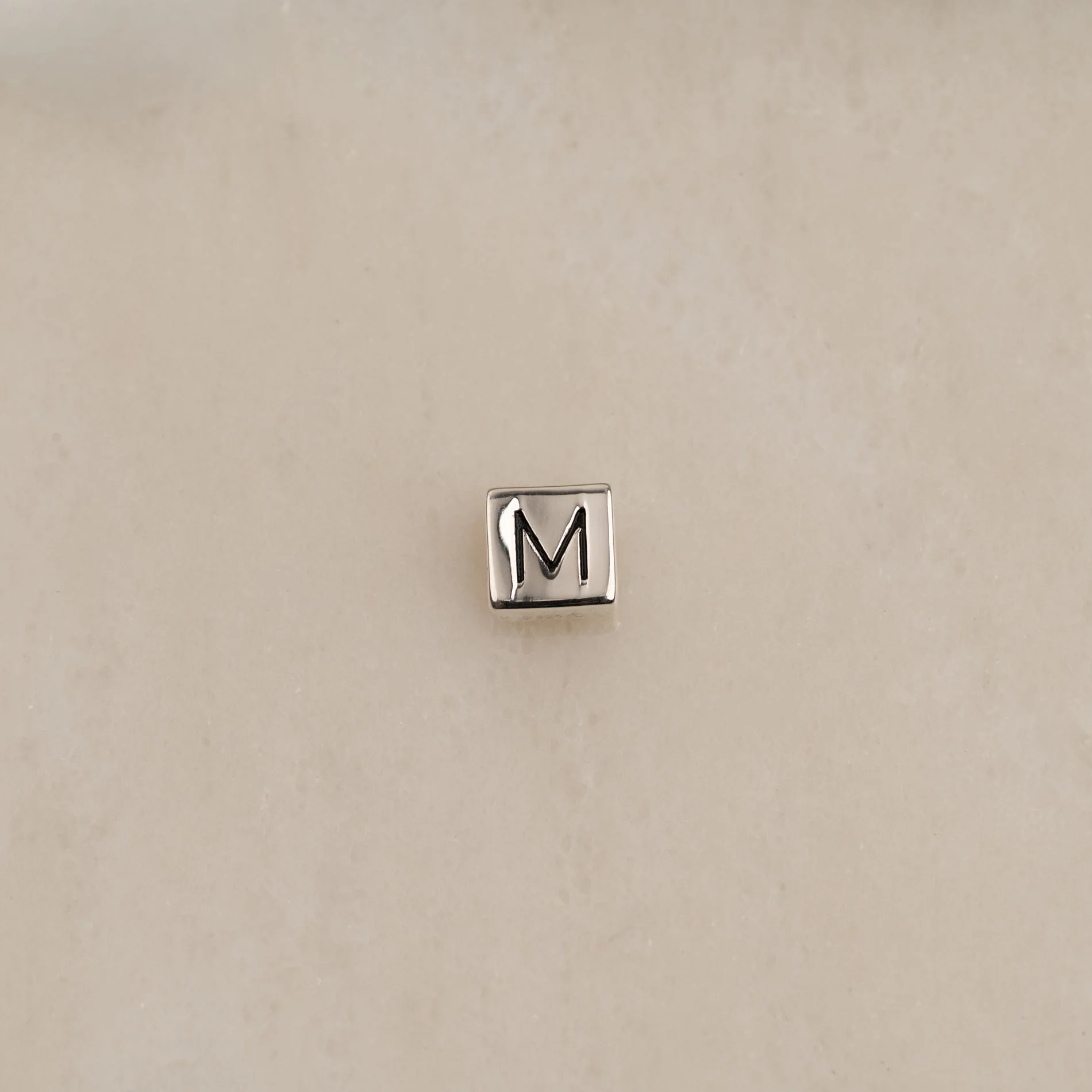 BOX LETTER SILVER PENDANT - Image 15