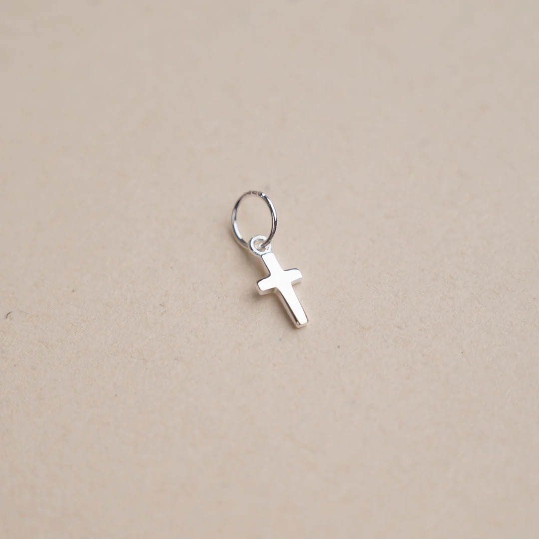 CHRISTA SILVER PENDANT