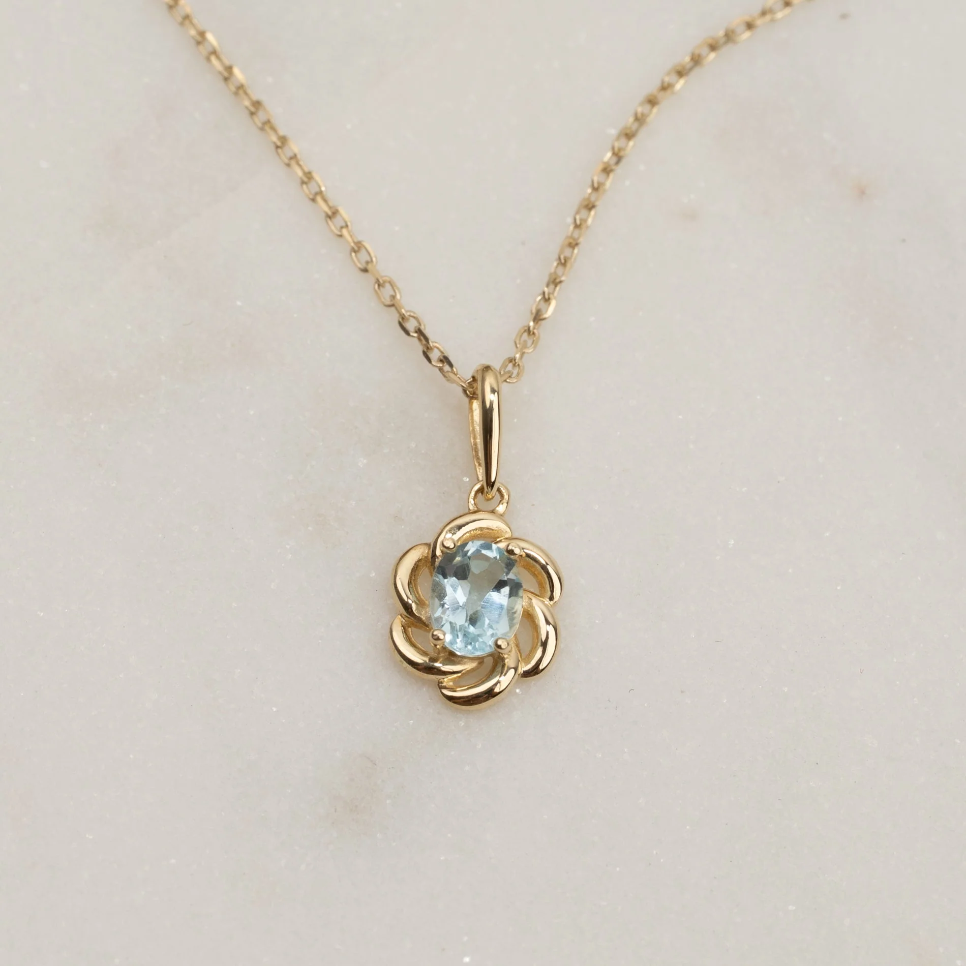 CILLE BLUE TOPAZ SOLID GOLD PENDANT - Image 3
