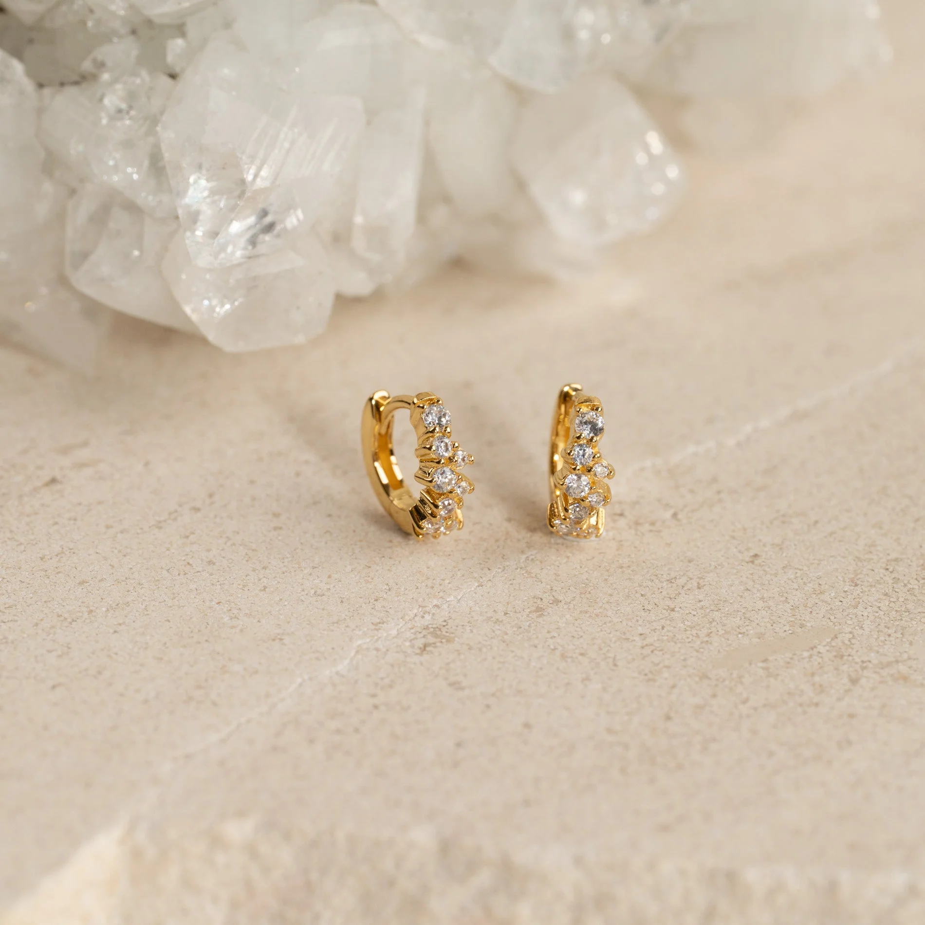 CLAIR CRYSTAL GOLDEN MINI HUGGIE EARRING