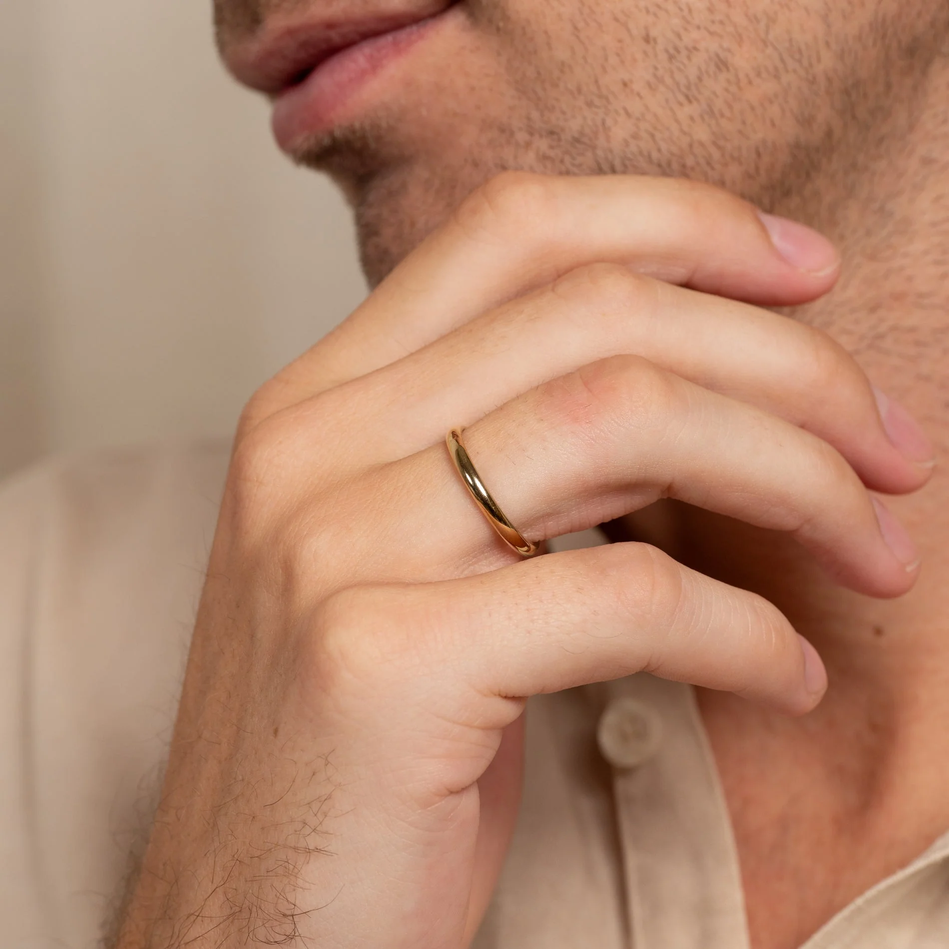 CLASSIC D-PROFILE WEDDING BAND - 2.5mm - YG - Image 5