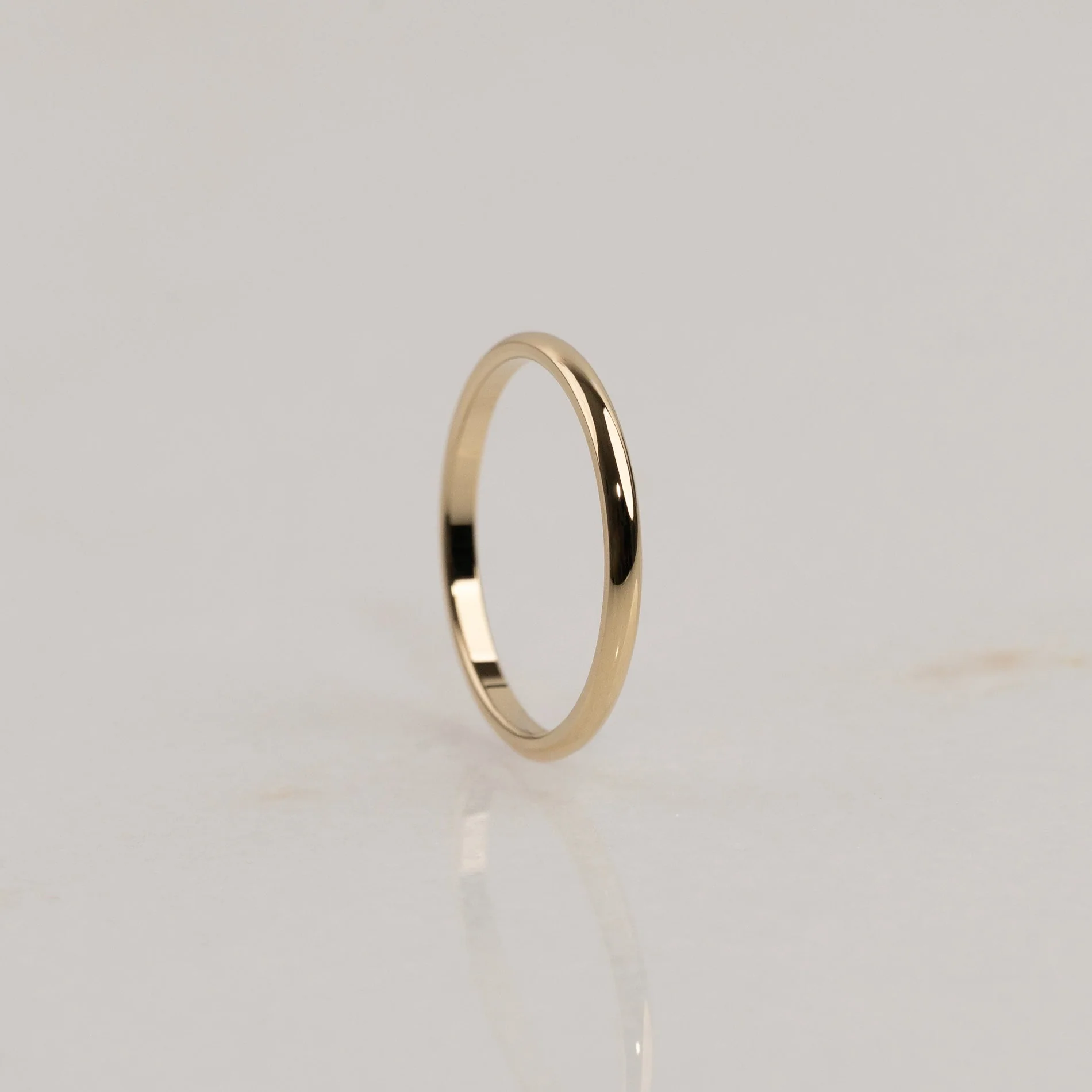 CLASSIC D-PROFILE WEDDING BAND - 2mm - YG