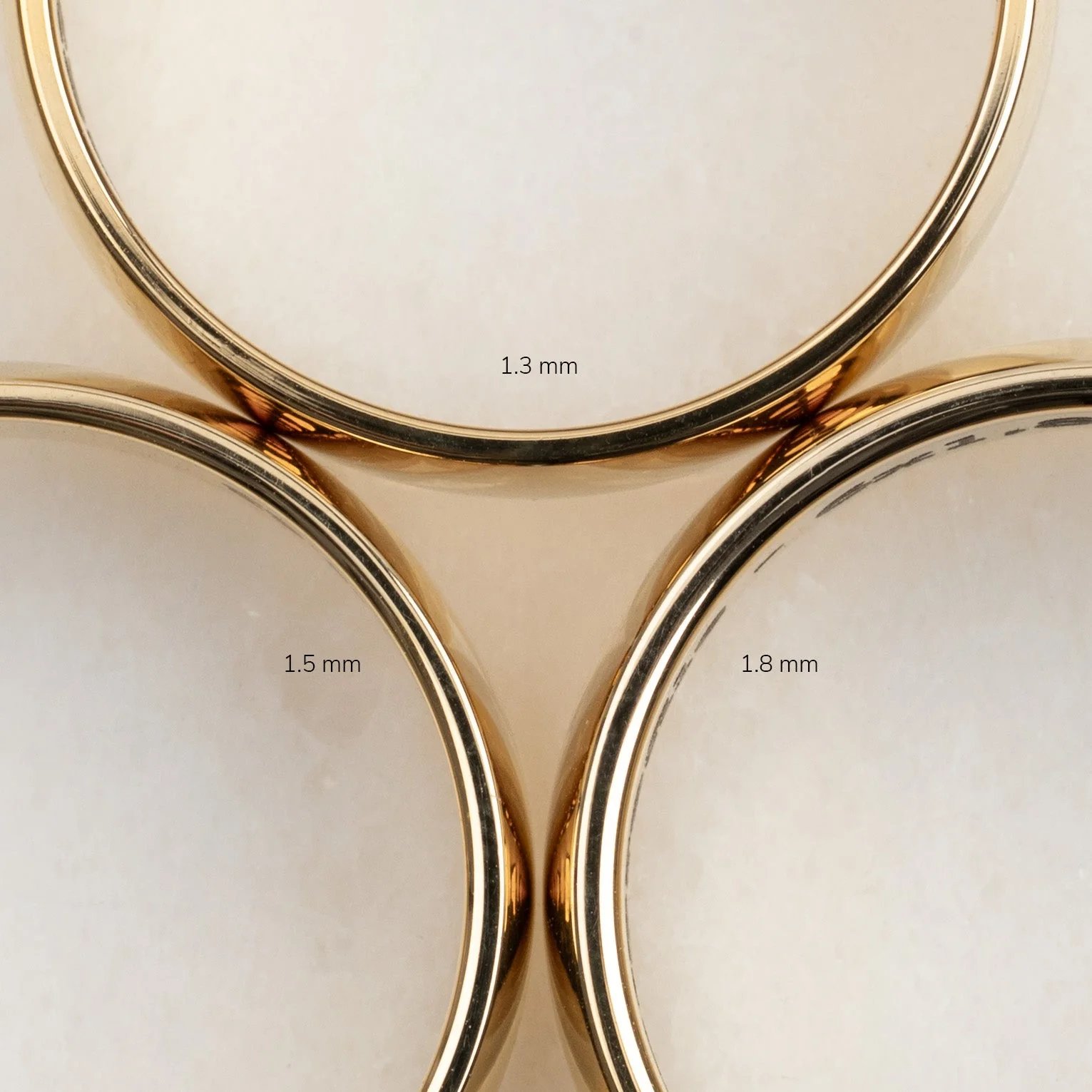 CLASSIC D-PROFILE WEDDING BAND - 4mm - YG - Image 6