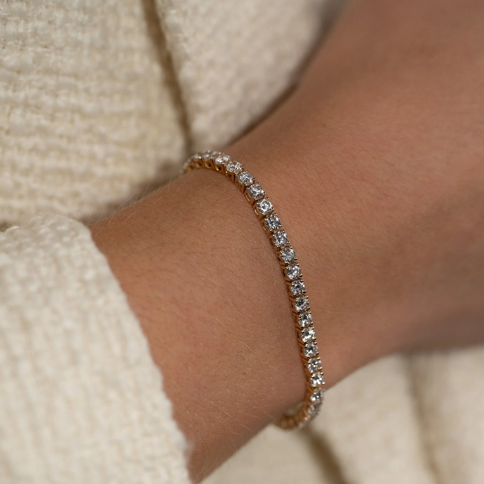 CLASSIC LAB-DIAMOND TENNIS BRACELET - 5ct - YG - Image 2