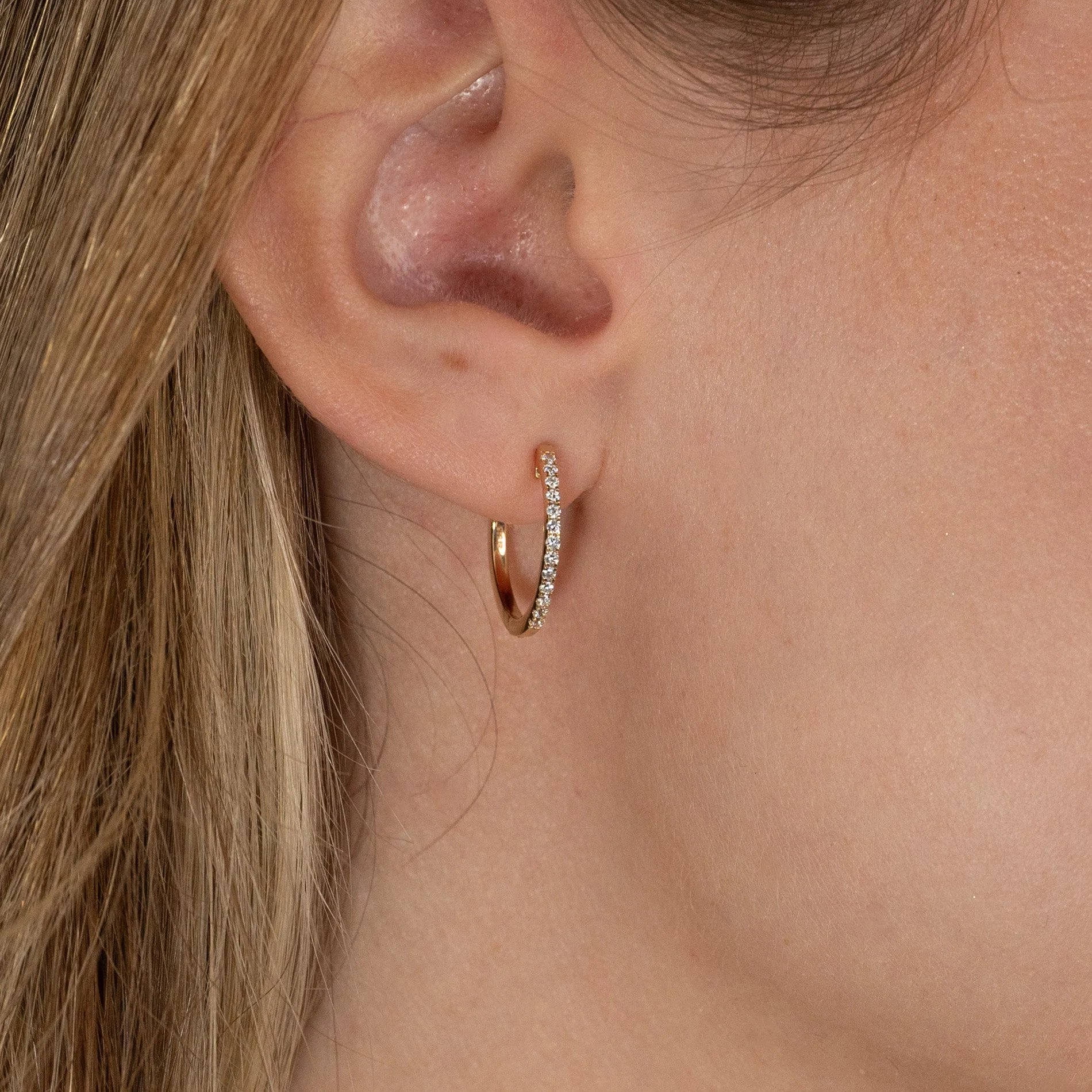 CLASSIC LAB-DIAMOND CREOL EARRING - 0.2ct - YG - Image 2