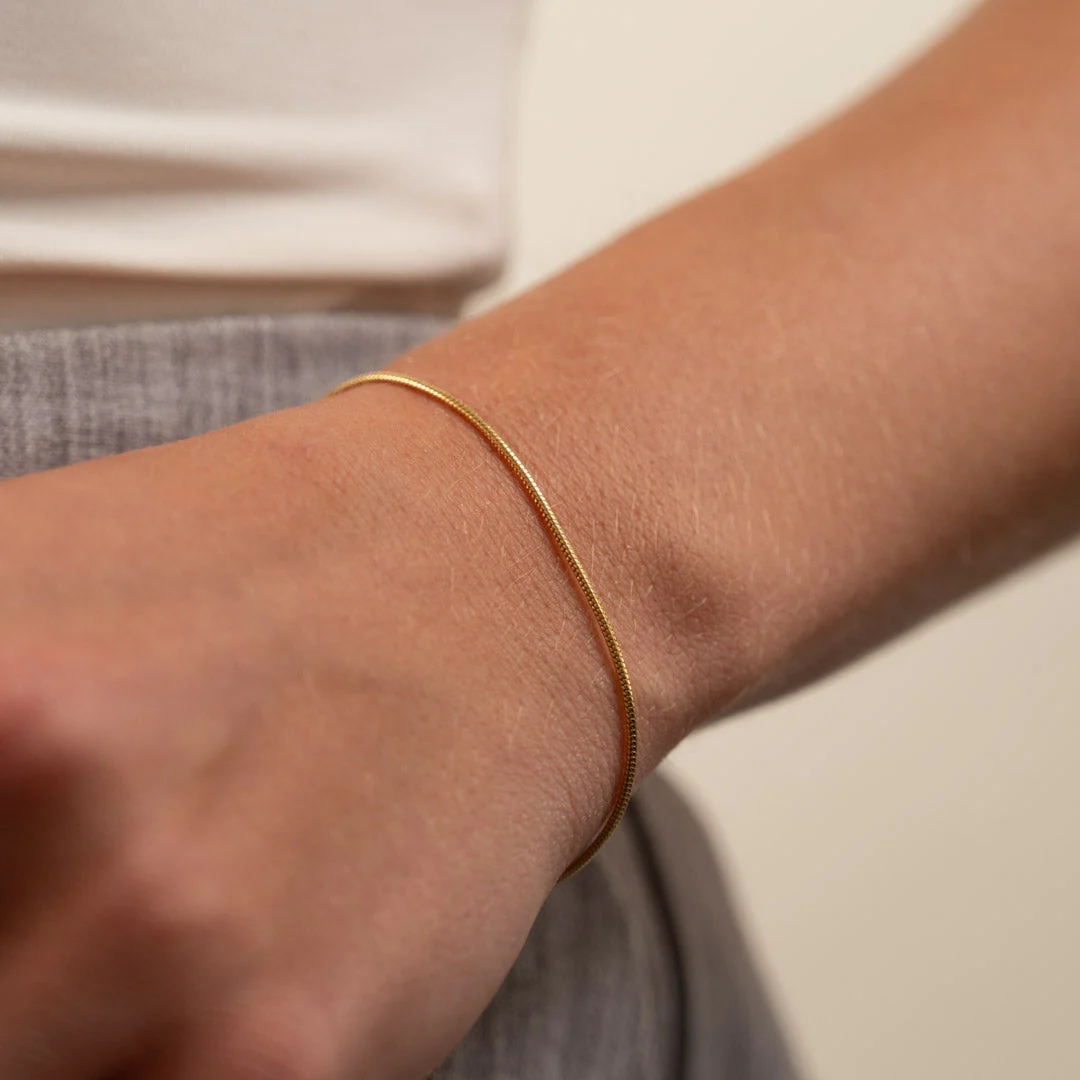 CORNELIA GOLDEN BRACELET