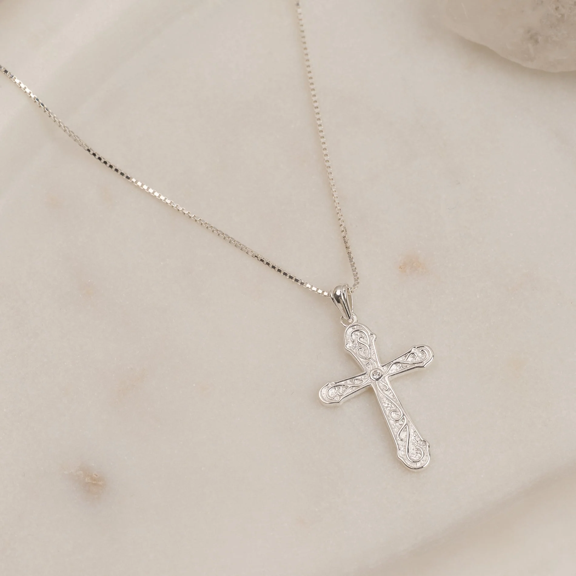 DAGMAR CROSS CRYSTAL SILVER PENDANT - Image 6