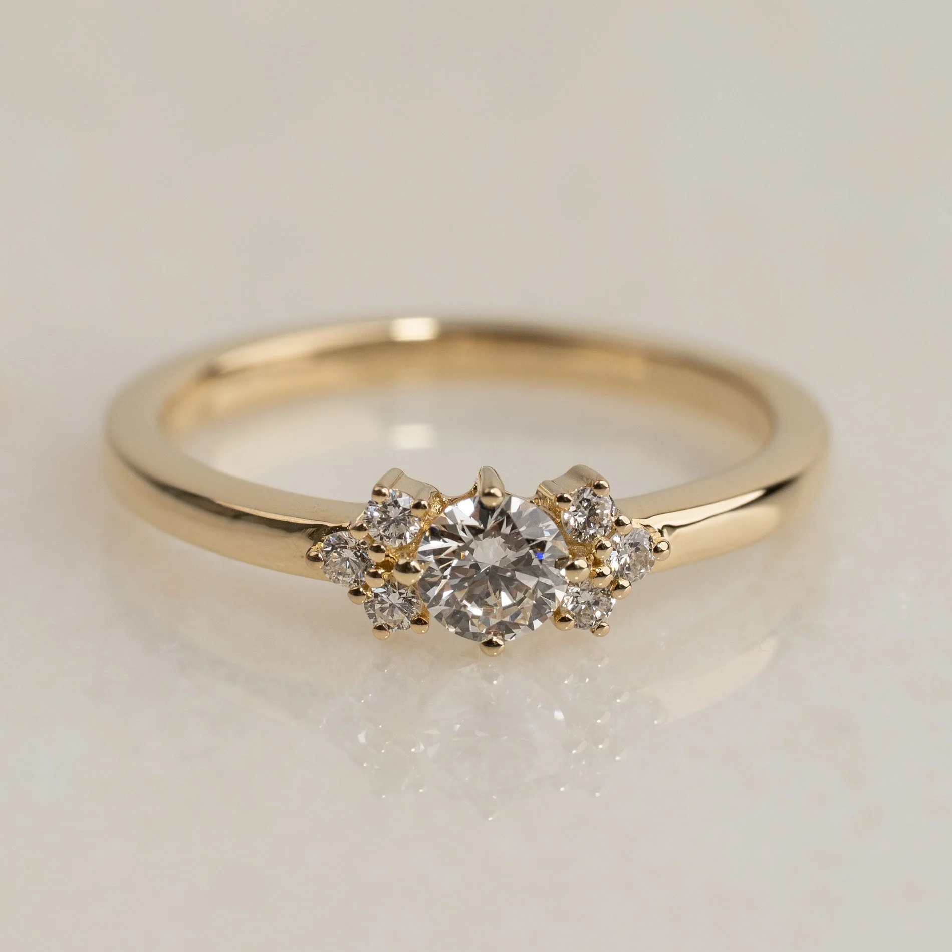 DELICATE CLUSTER LAB-DIAMOND RING - 0.40ct - Image 3