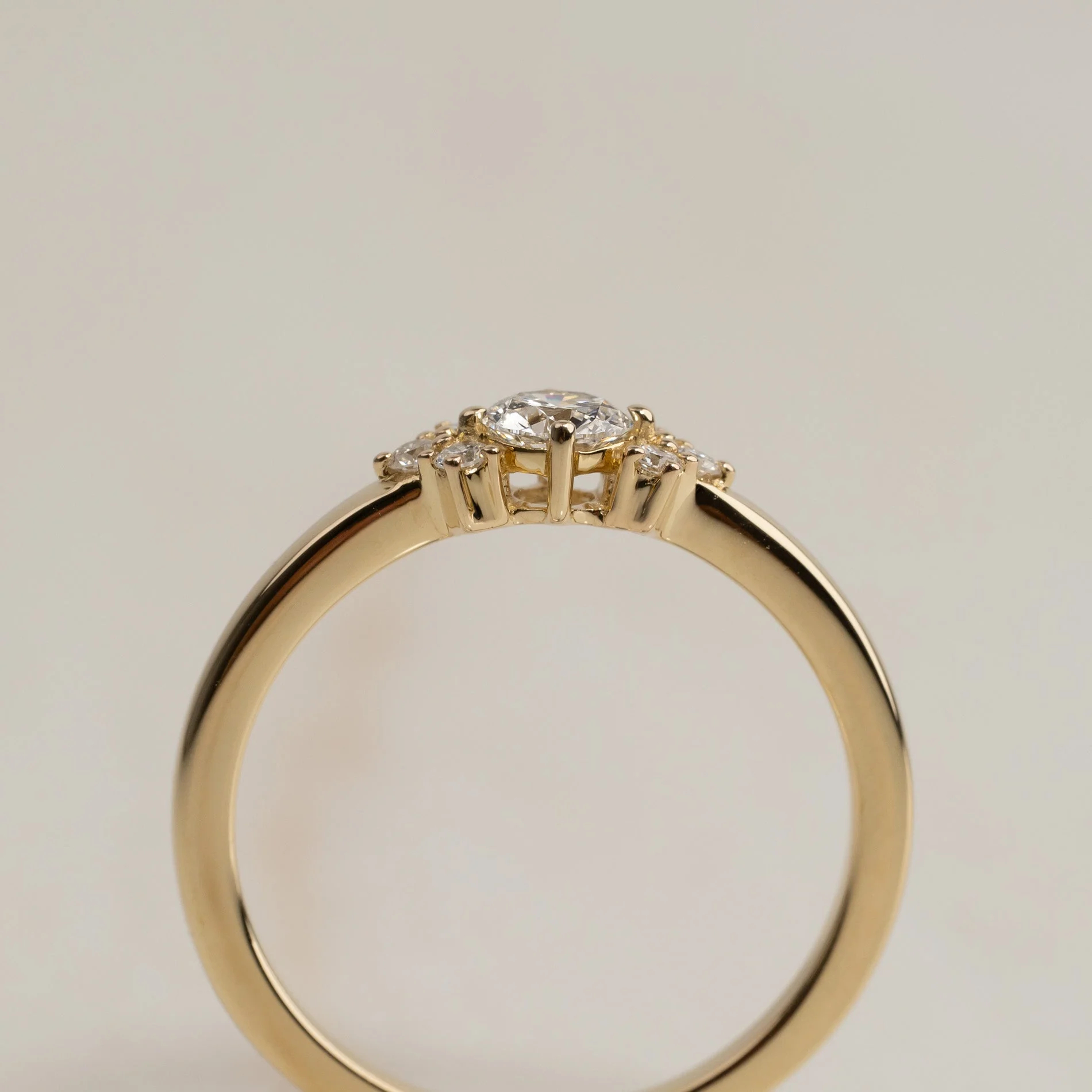 DELICATE CLUSTER LAB-DIAMOND RING - 0.40ct - Image 4