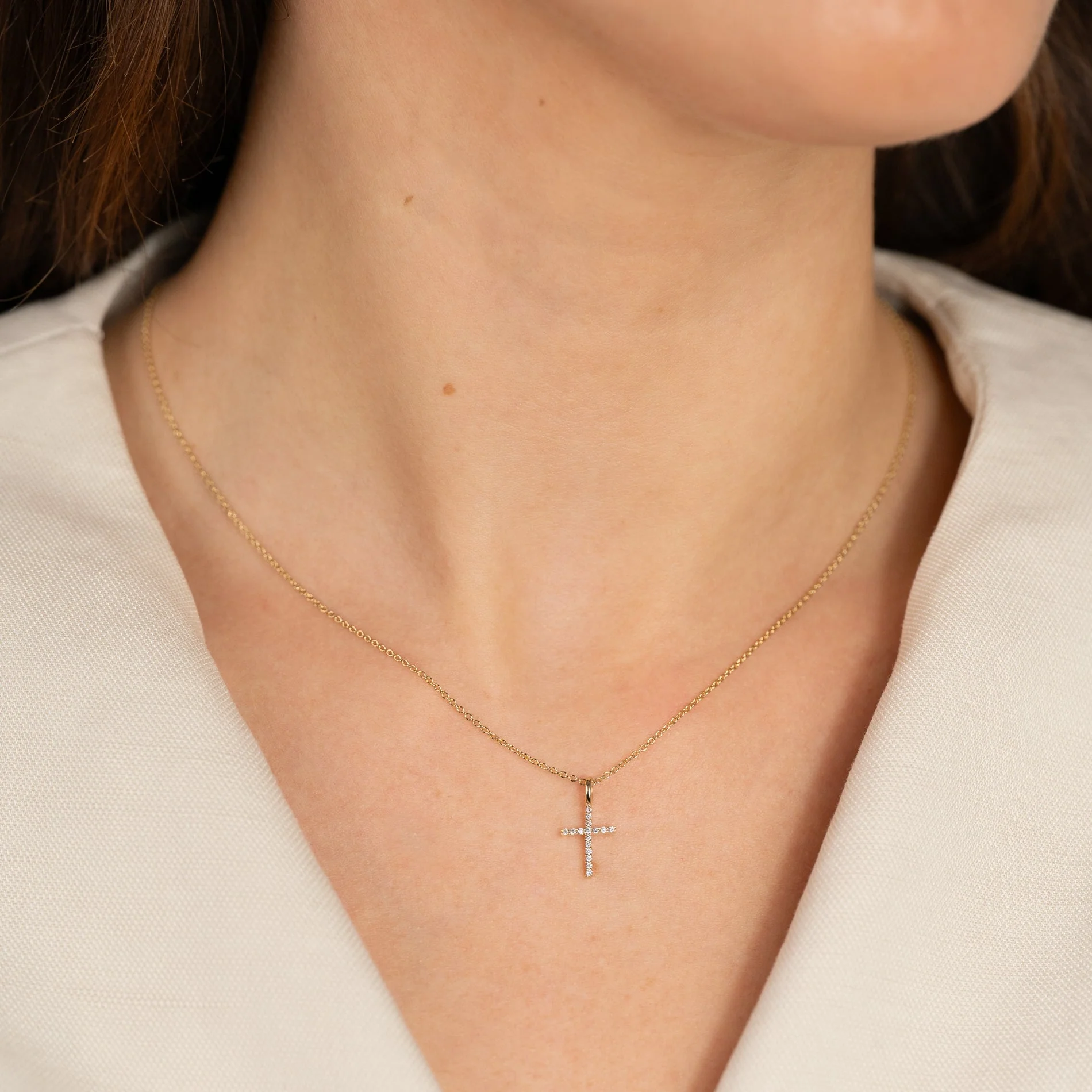 LAB-DIAMOND CROSS PENDANT- 0.08ct - YG - Image 4