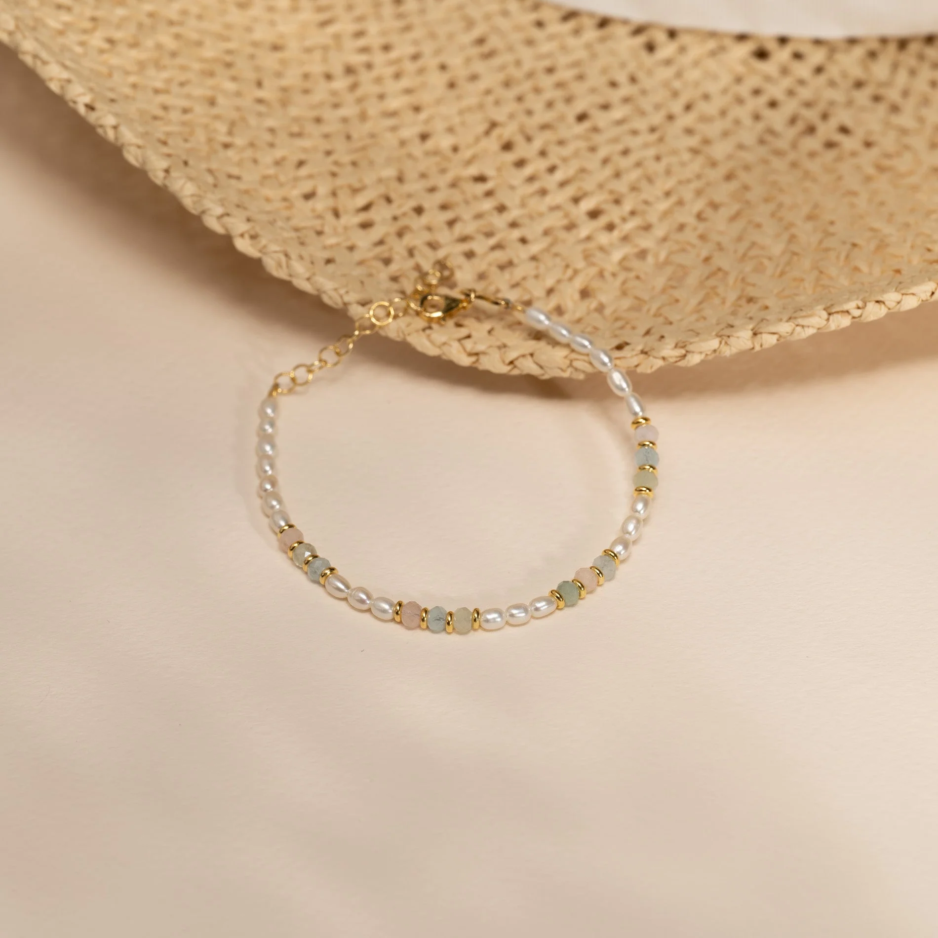 DORA MORGANITE PEARL GOLDEN BRACELET - Image 2
