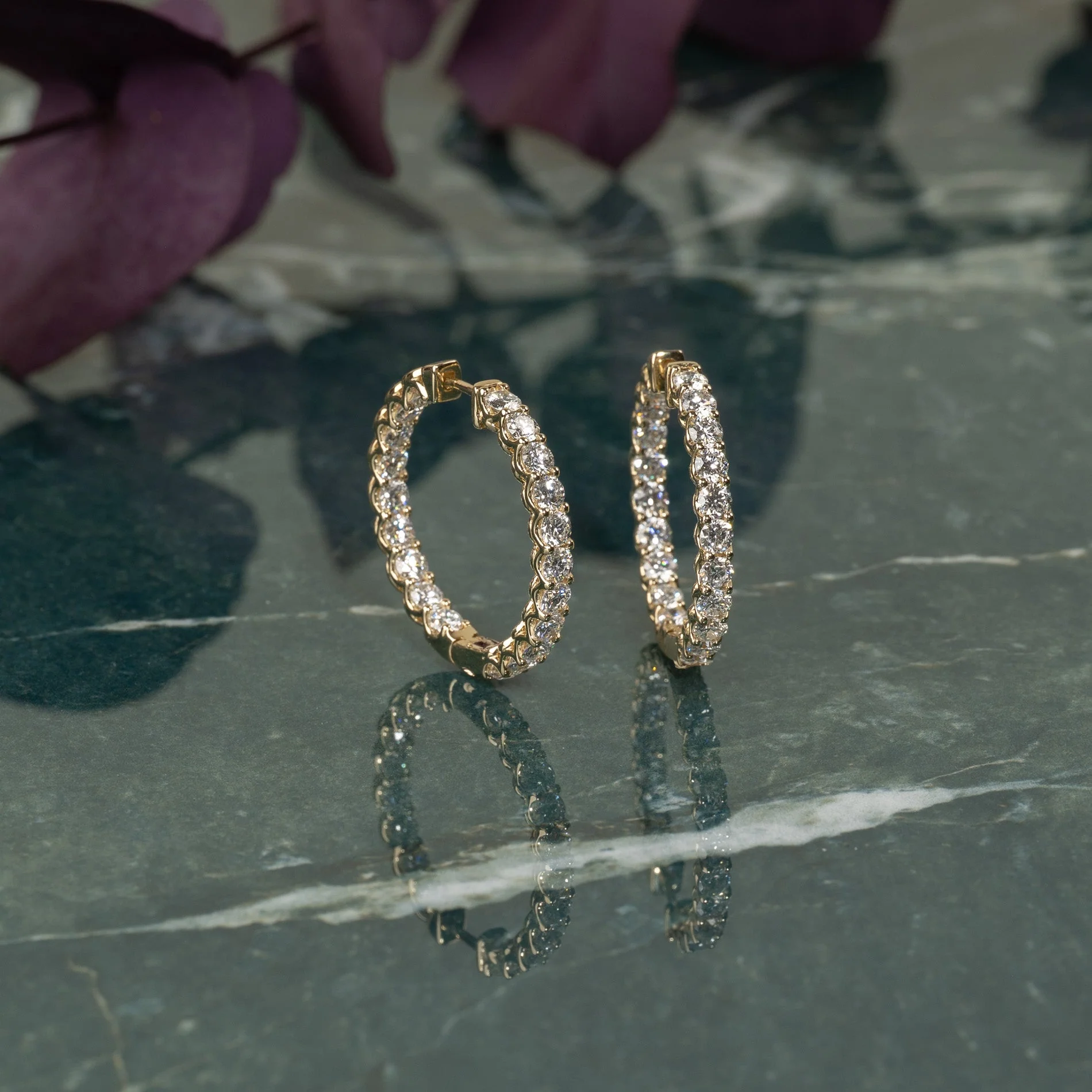 DOUBLE SET SHARED PRONG DIAMOND CREOL EARRING - Image 2