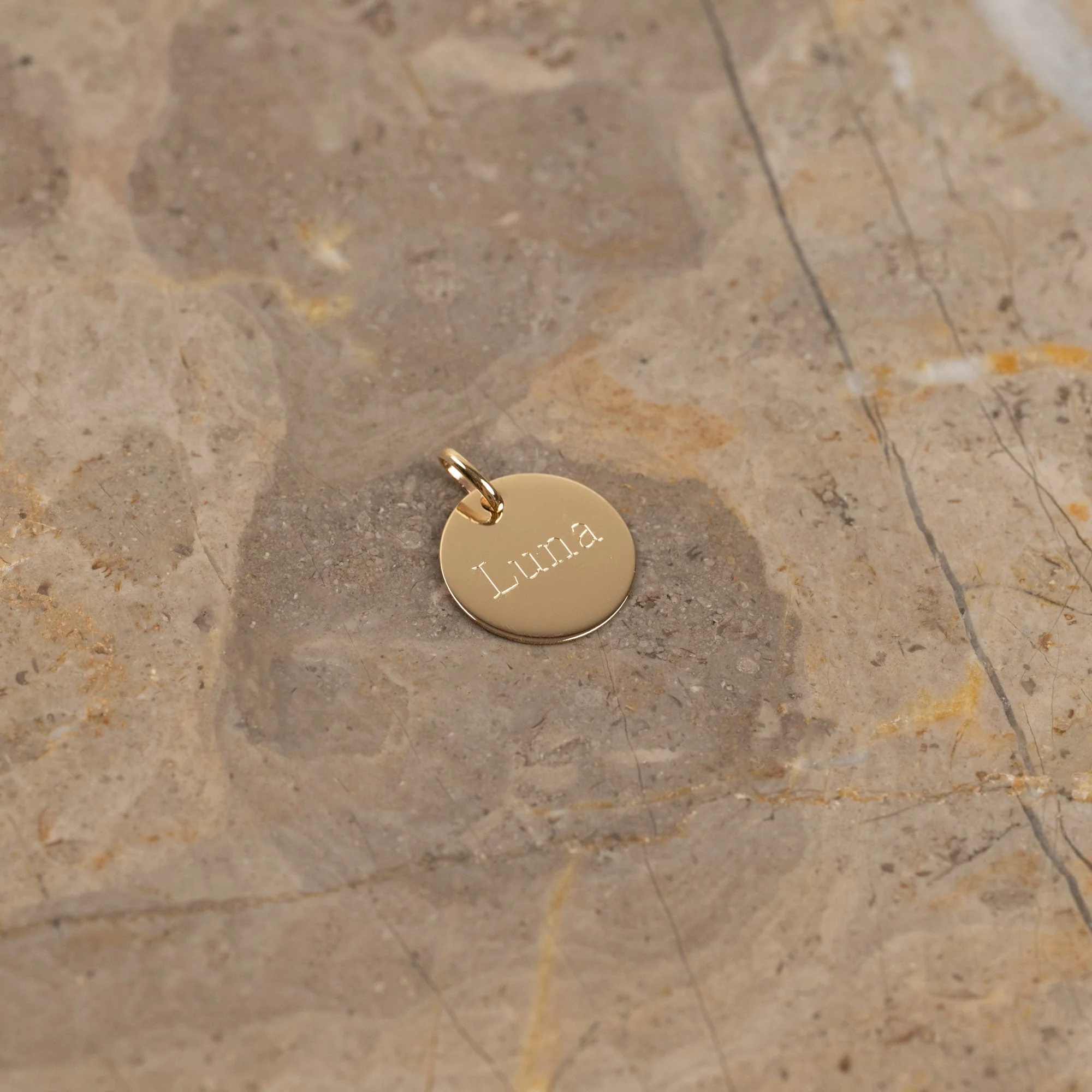 ENGRAVABLE ROUND SOLID GOLD PENDANT - 12mm