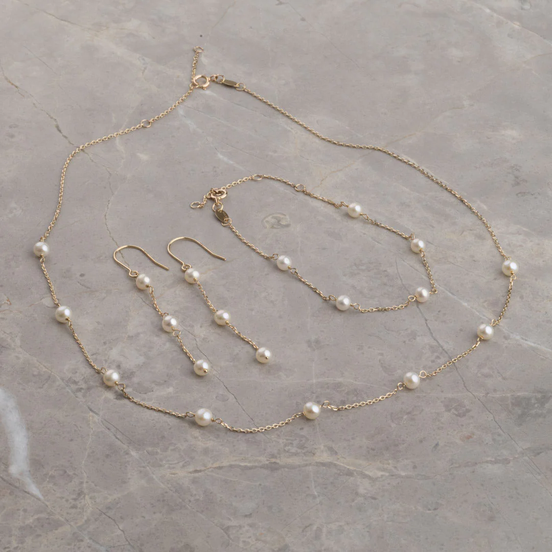 ERICA PEARL SOLID GOLD BRACELET - Image 8