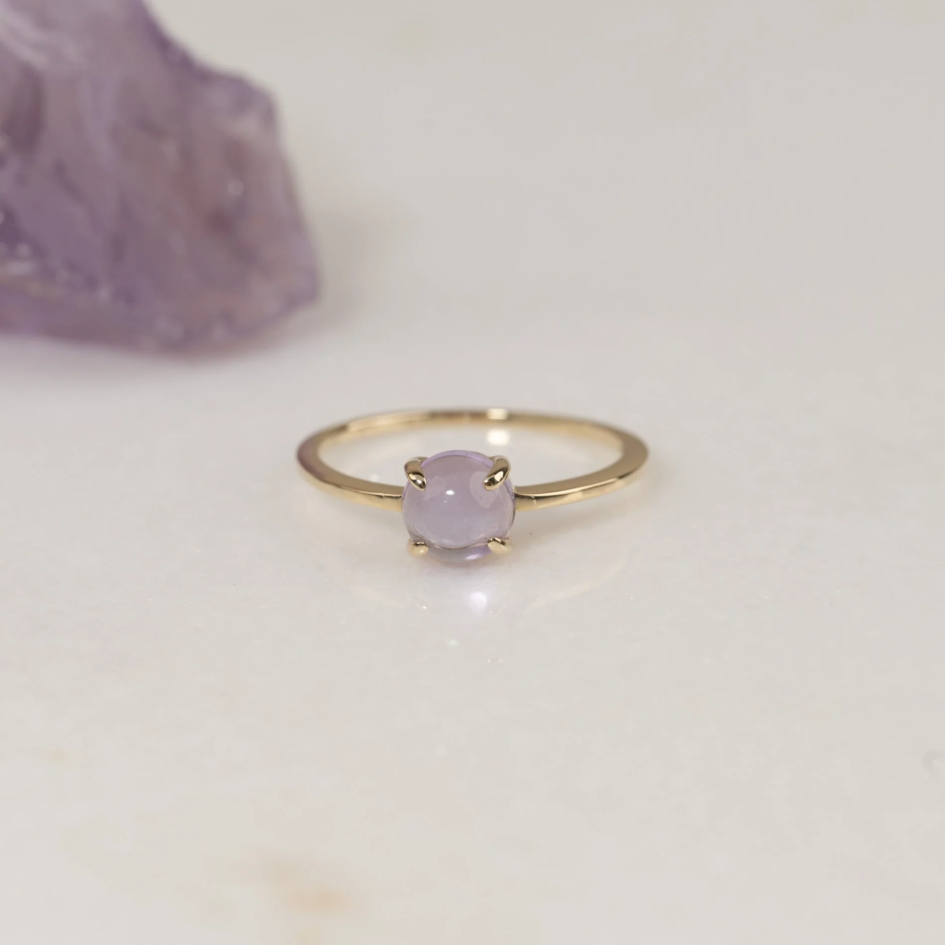 GABI PURPLE AMETHYST SOLID GOLD RING