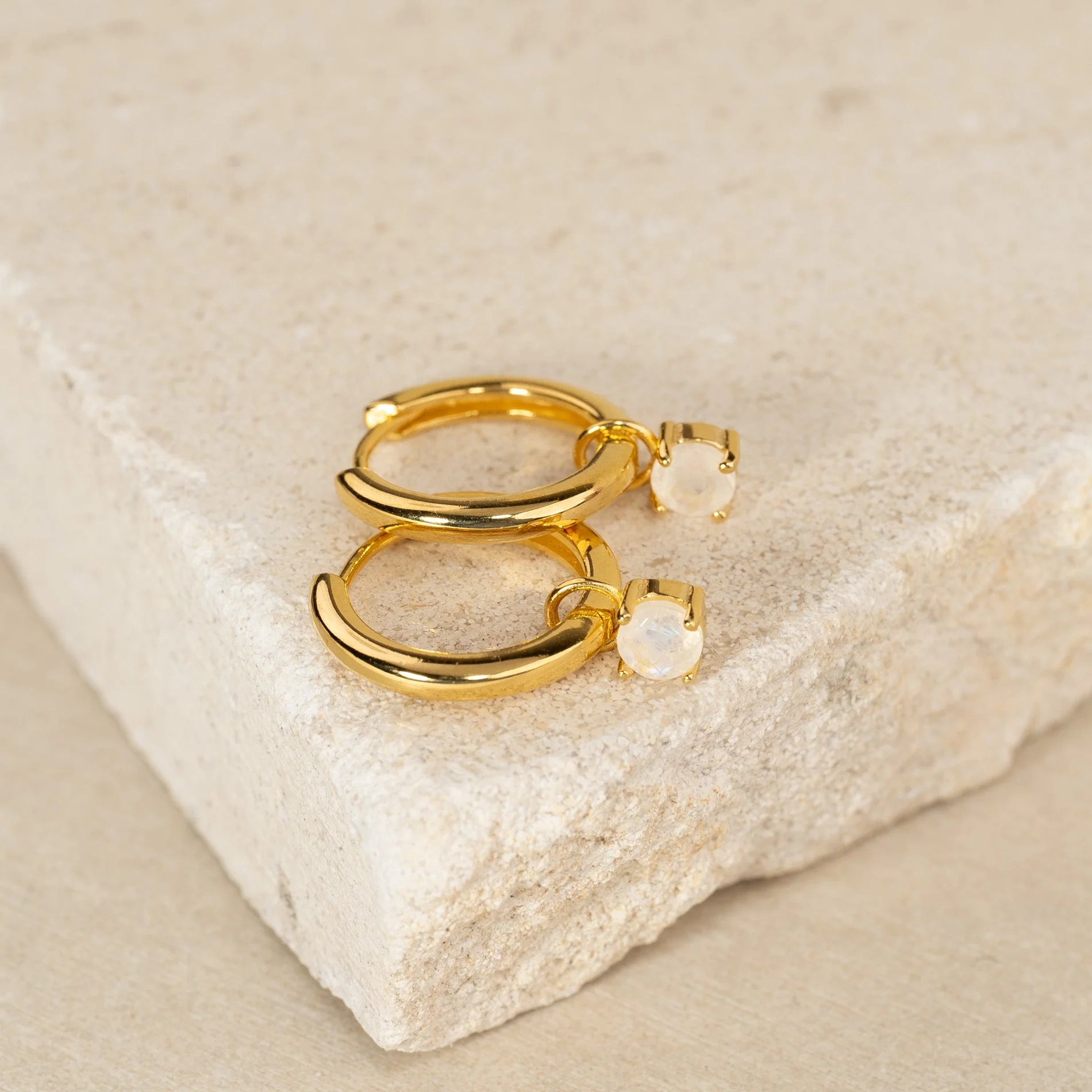 GEMMA MOONSTONE / ELINA SMALL GOLDEN CREOL EARRING