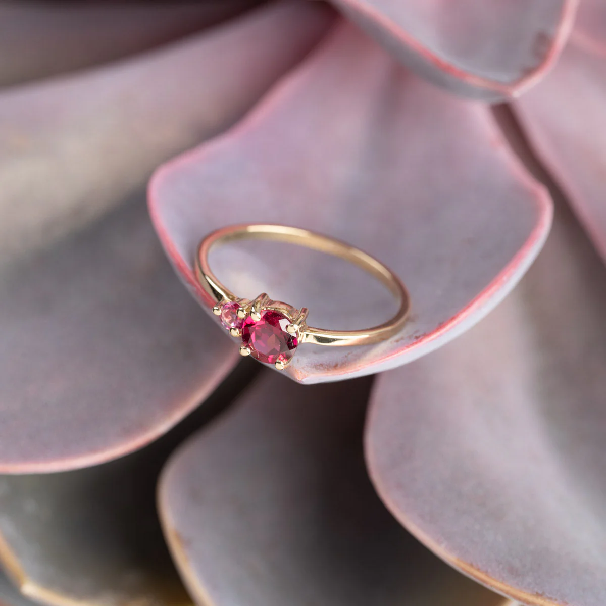 GLADIS PINK RHODOLITE SOLID GOLD RING