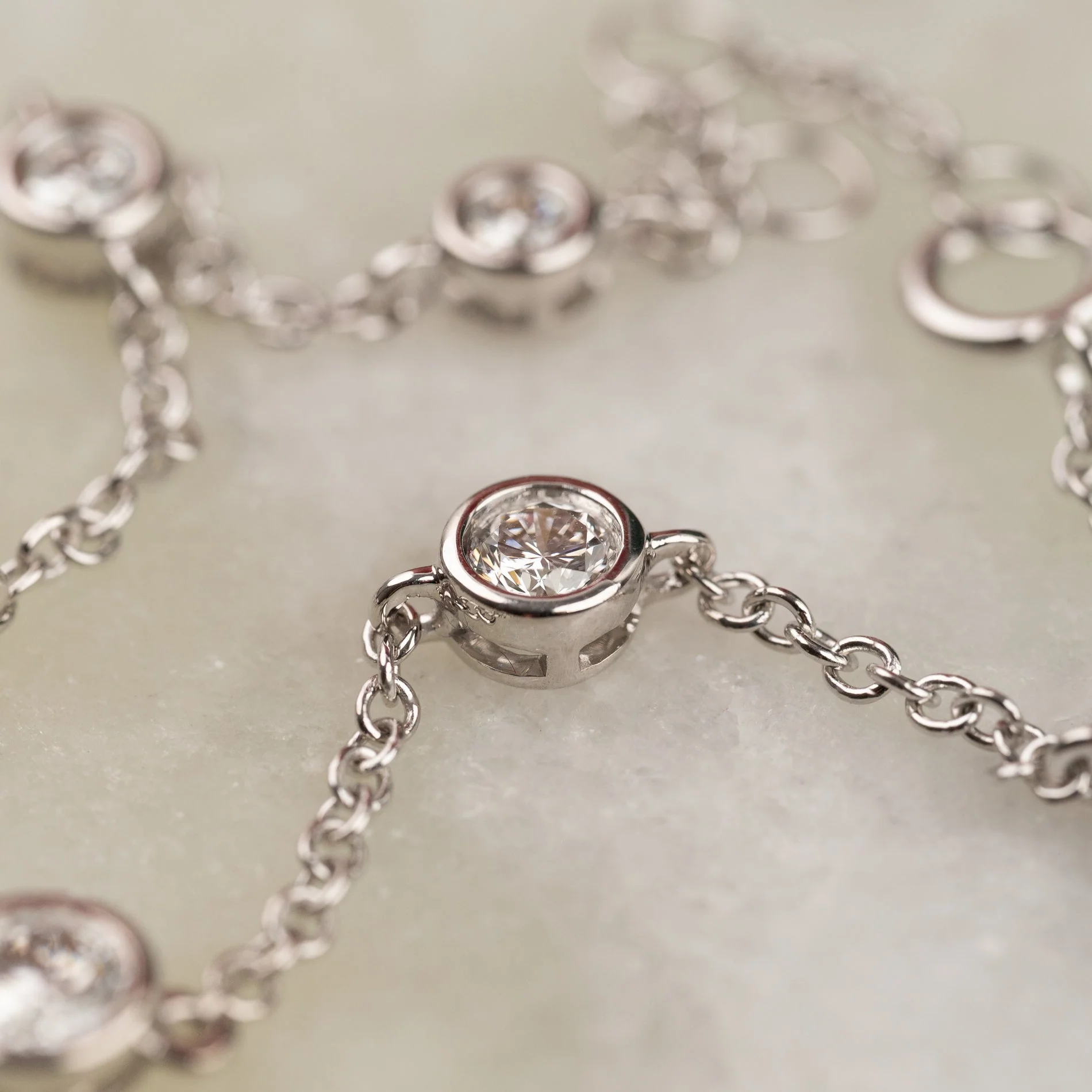 GRADUATING BEZEL-SET LAB-DIAMOND BRACELET - 0.75ct - WG - Image 2