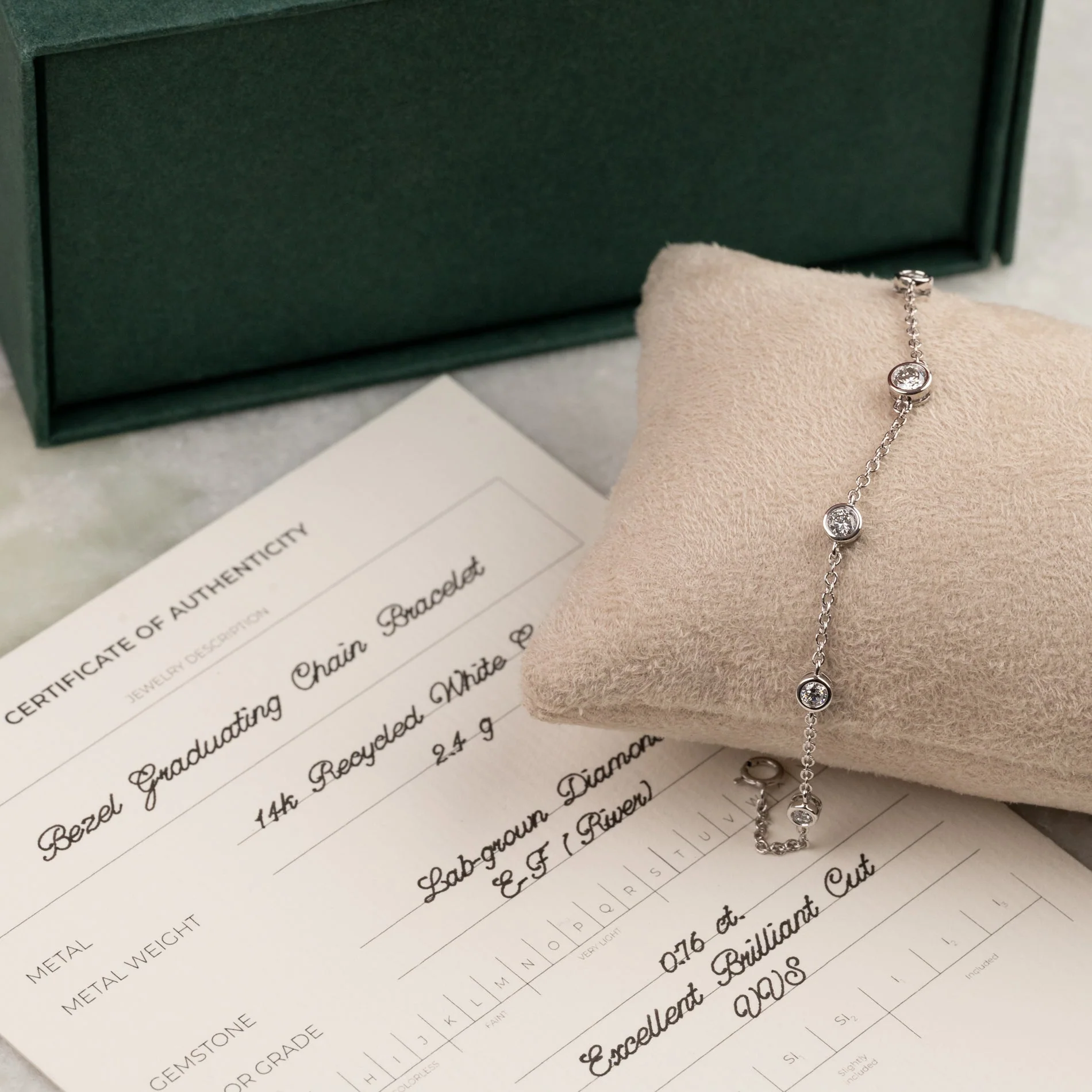GRADUATING BEZEL-SET LAB-DIAMOND BRACELET - 0.75ct - WG - Image 6
