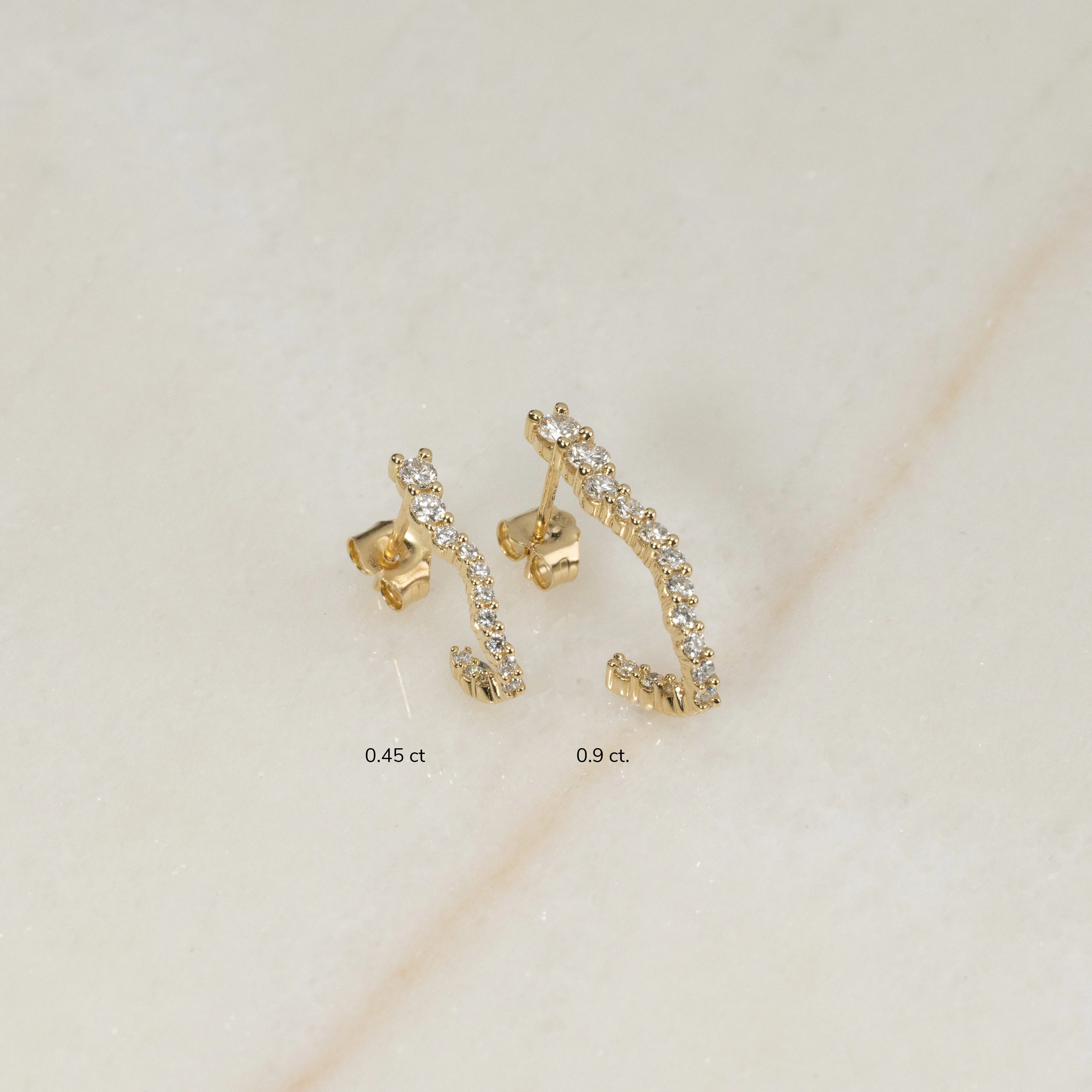GRADUATING CURVED LAB-DIAMOND CREOL EARRING - Image 3