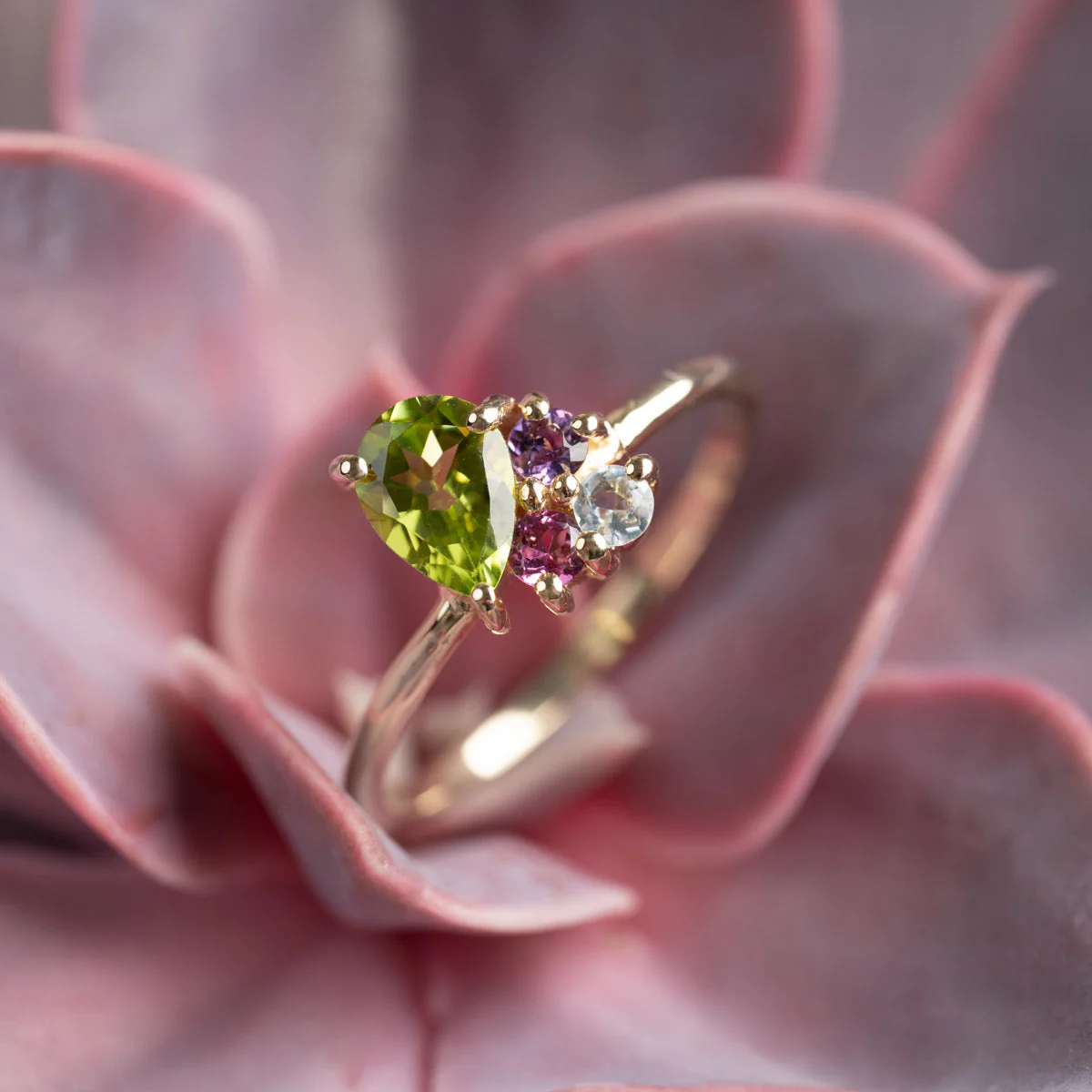 GYRITH GEM CLUSTER SOLID GOLD RING