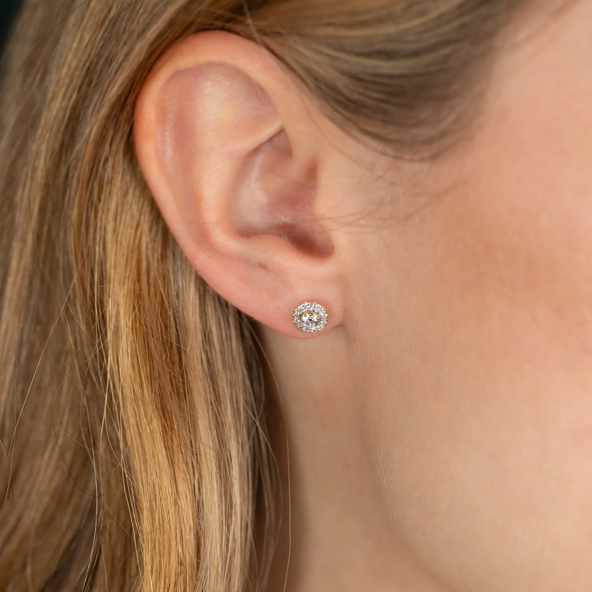 HALO LAB-DIAMOND STUD EARRING - 0.33ct - YG - Image 2