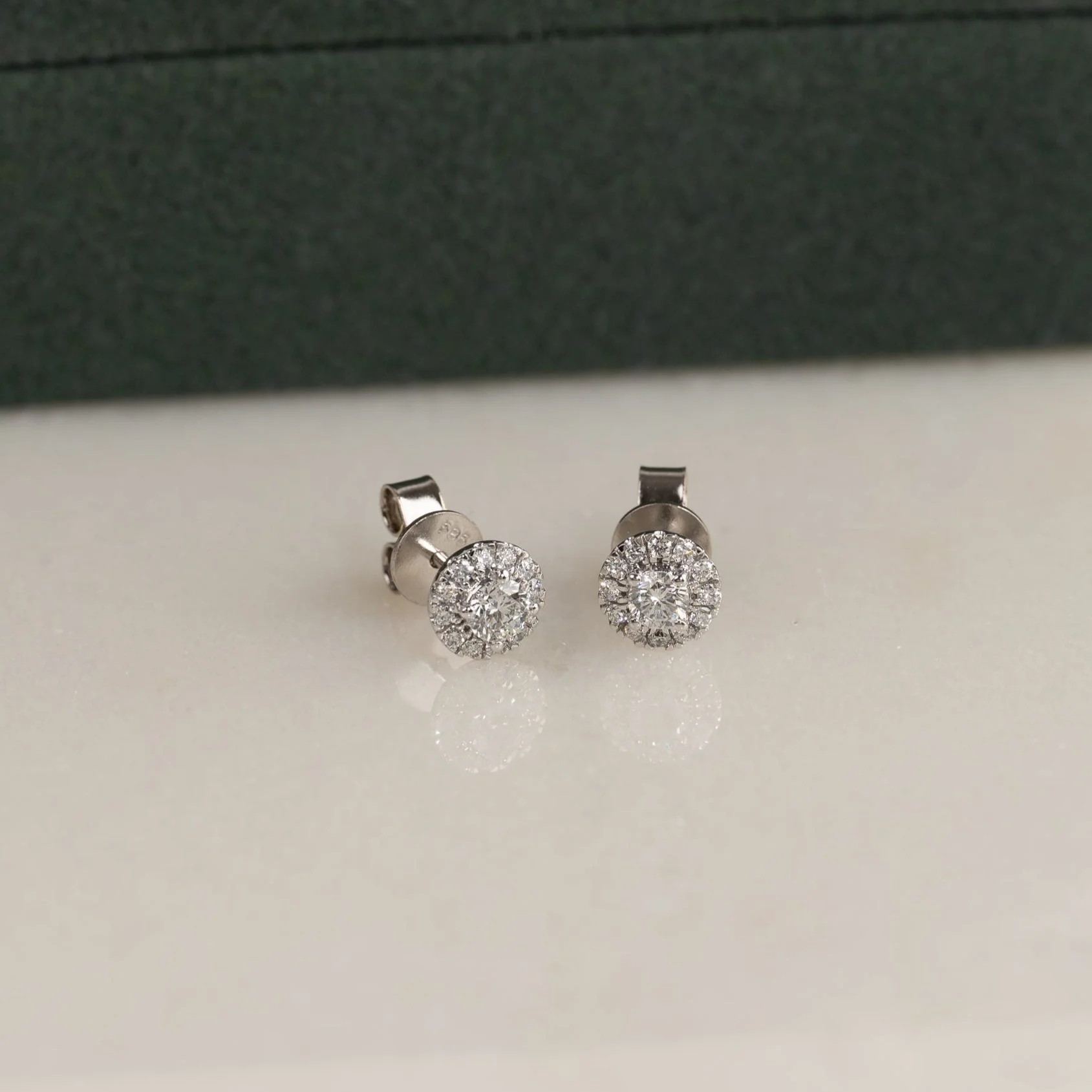 HALO LAB-DIAMOND STUD EARRING - 0.5ct - WG