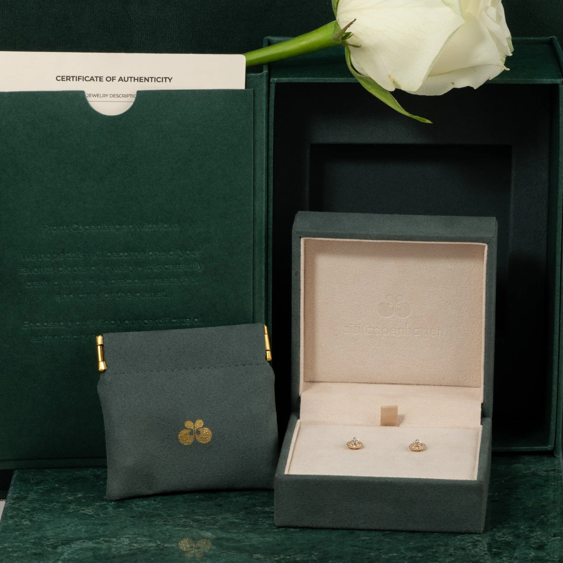 HALO PEAR LAB-DIAMOND STUD EARRING - 0.7ct - YG - Image 12
