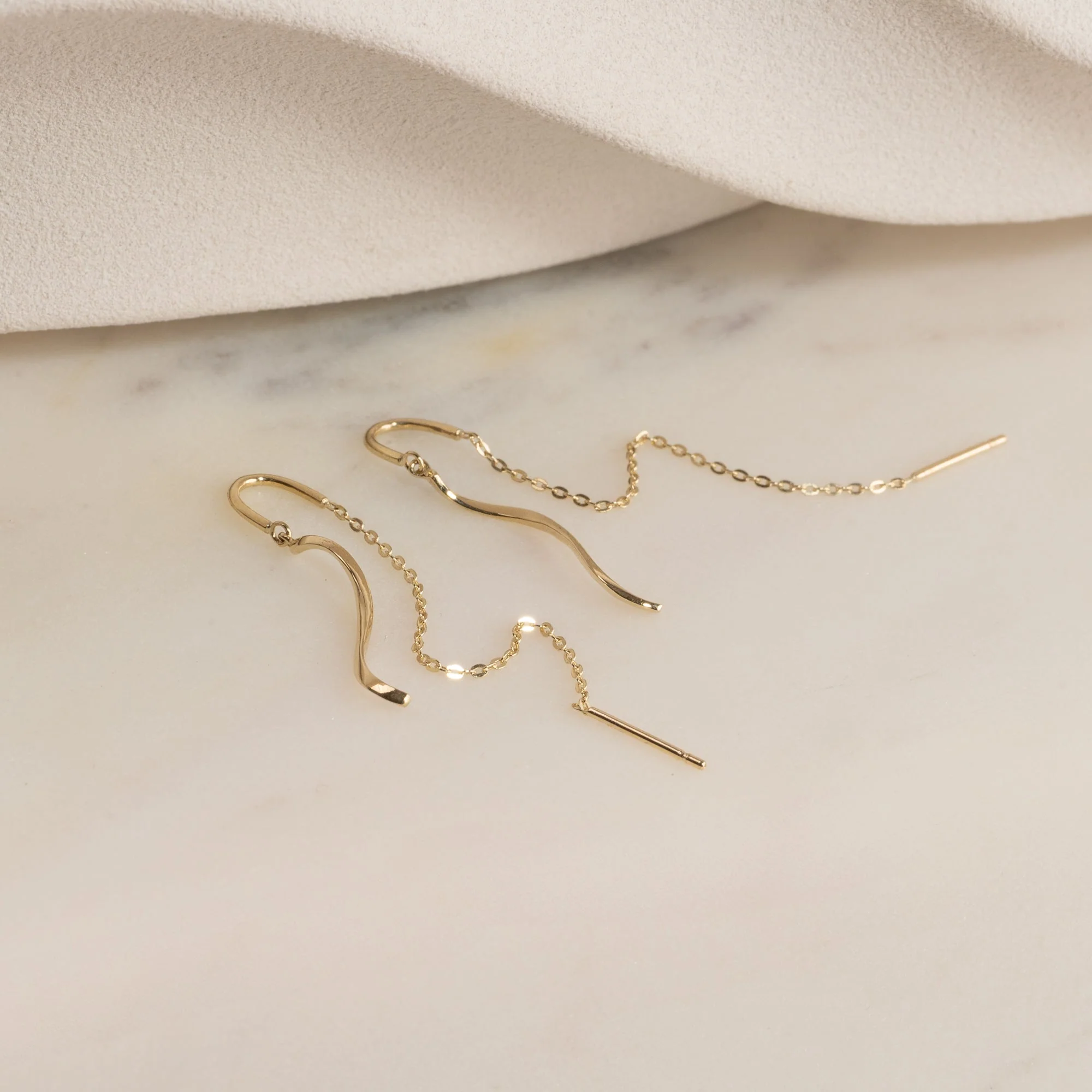 IRMA SOLID GOLD DROP EARRING