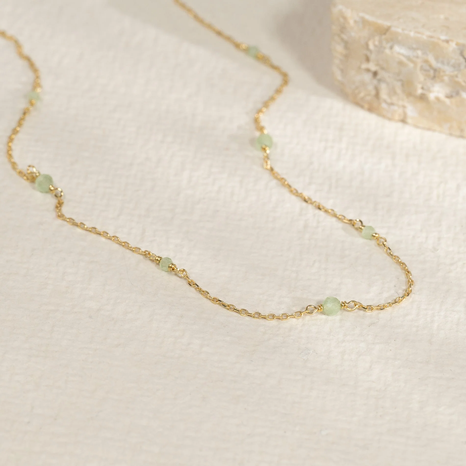 ISABELLA GREEN JADE GOLDEN NECKLACE