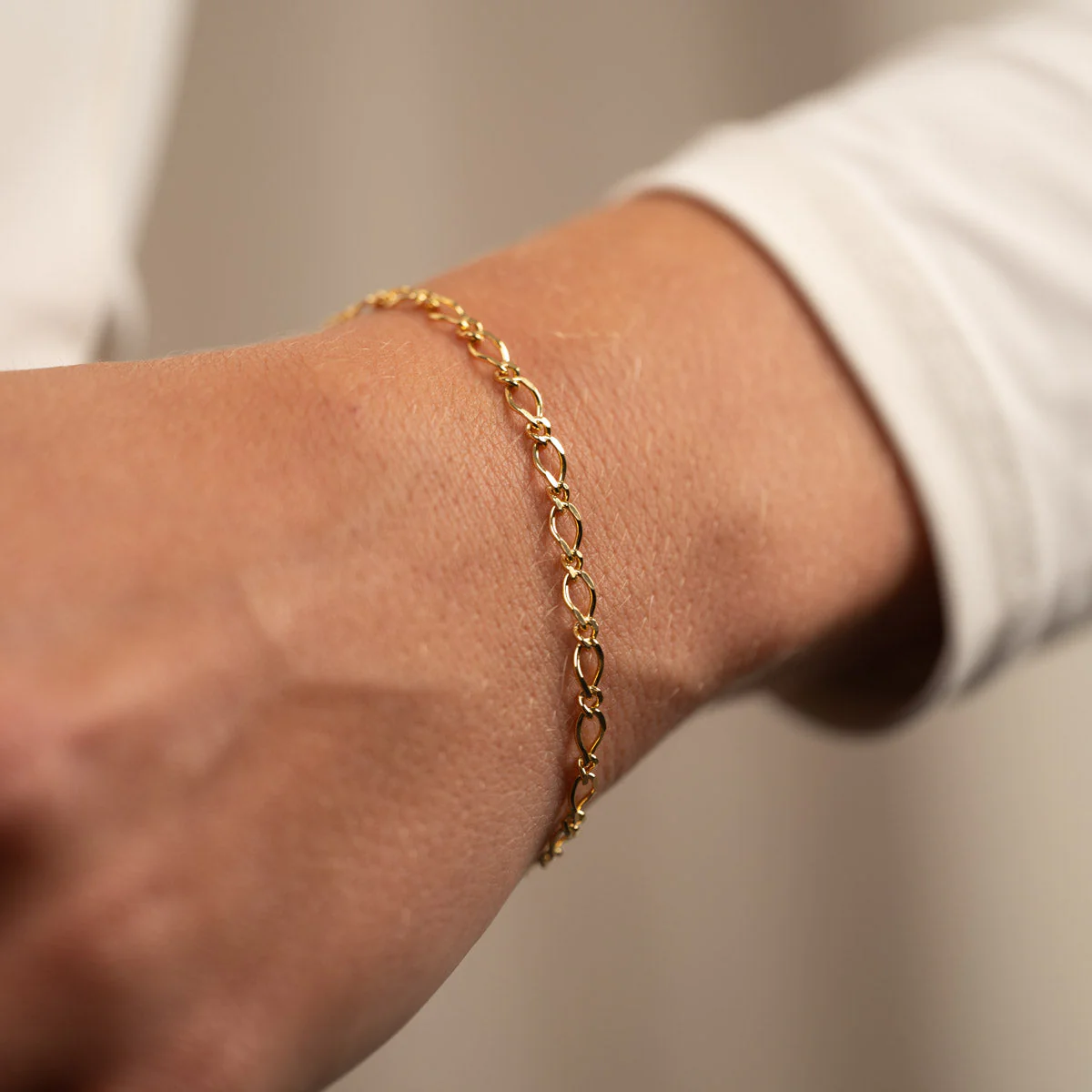 KARLA GOLDEN BRACELET