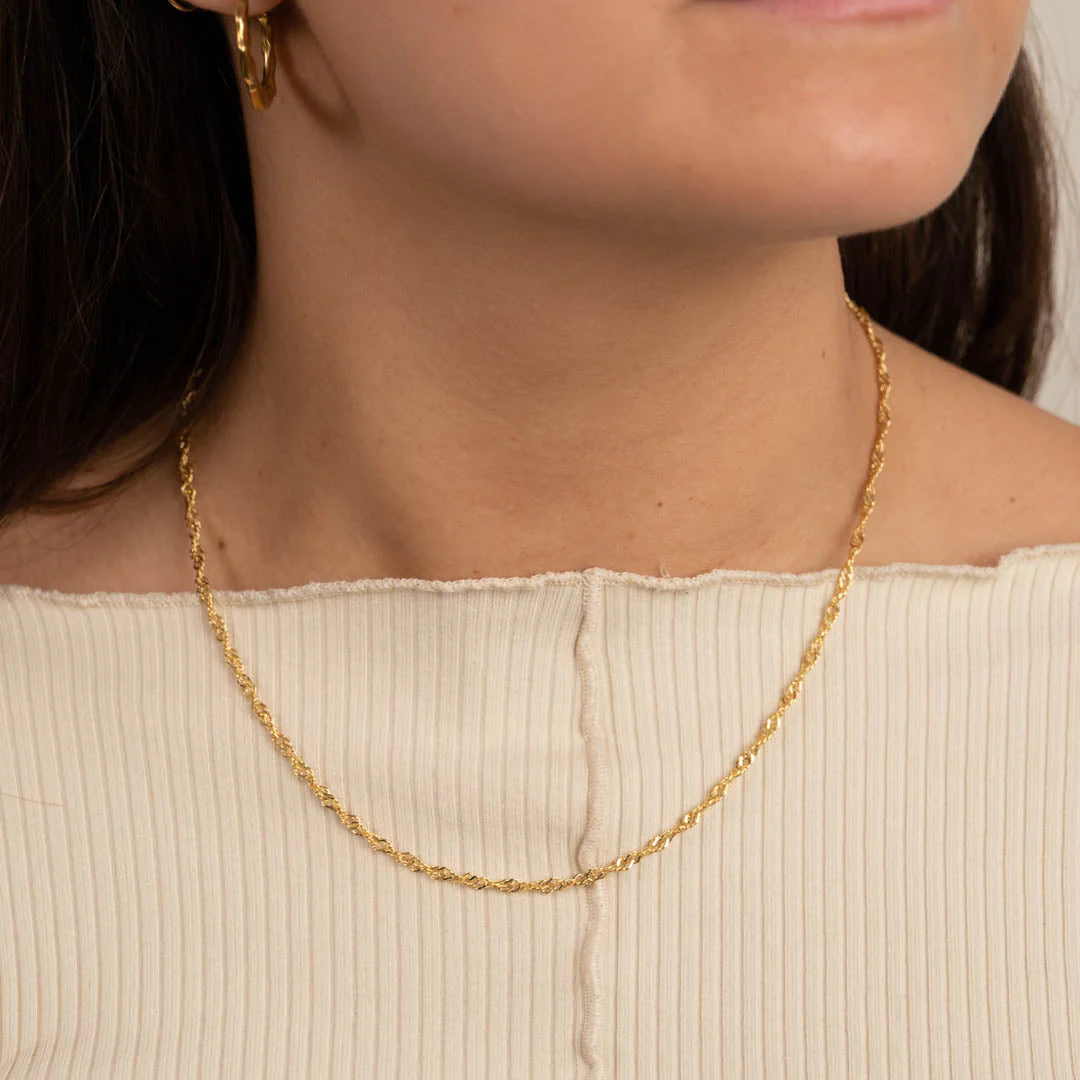LEONORA GOLDEN CHAIN