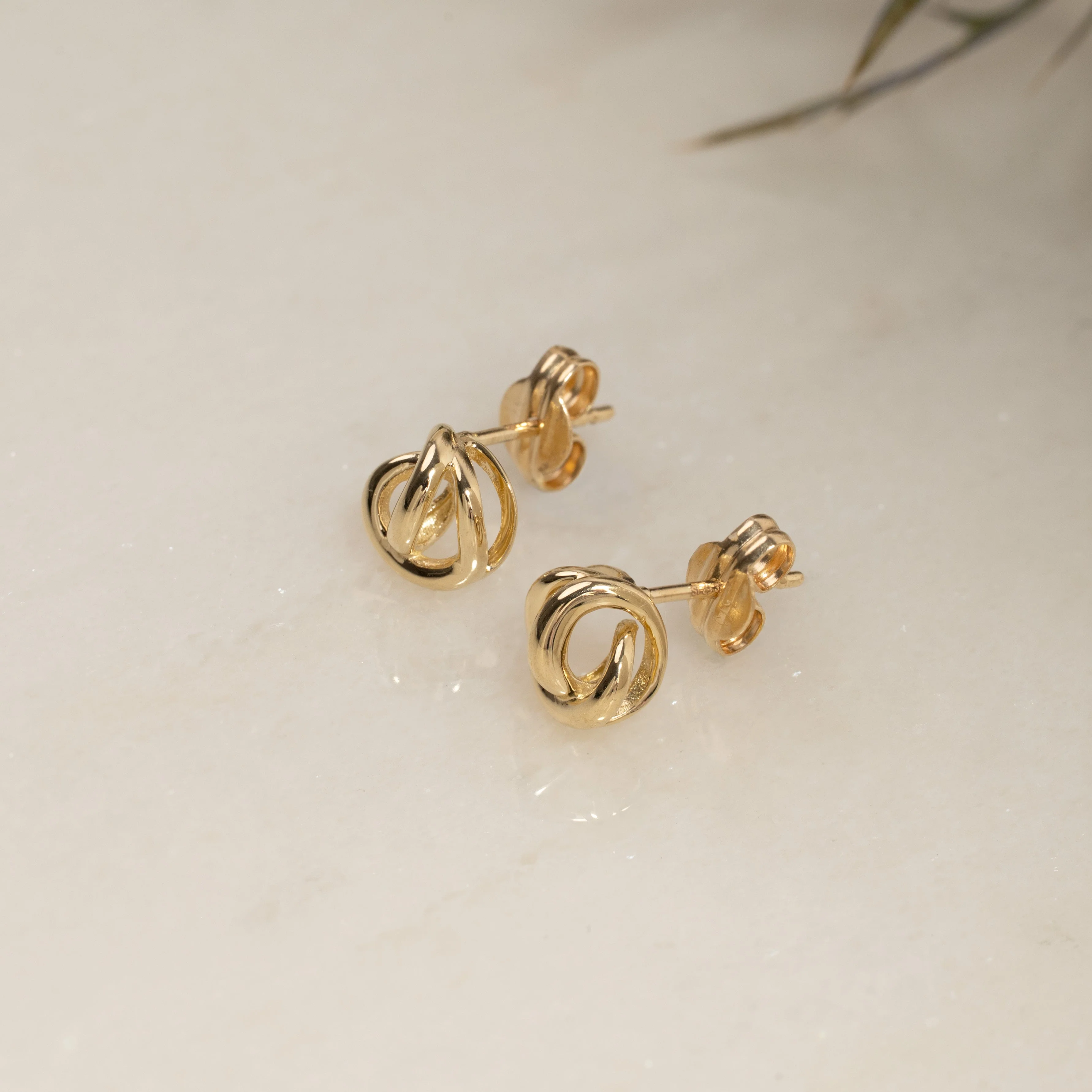LIVA SOLID GOLD STUD EARRING - Image 3