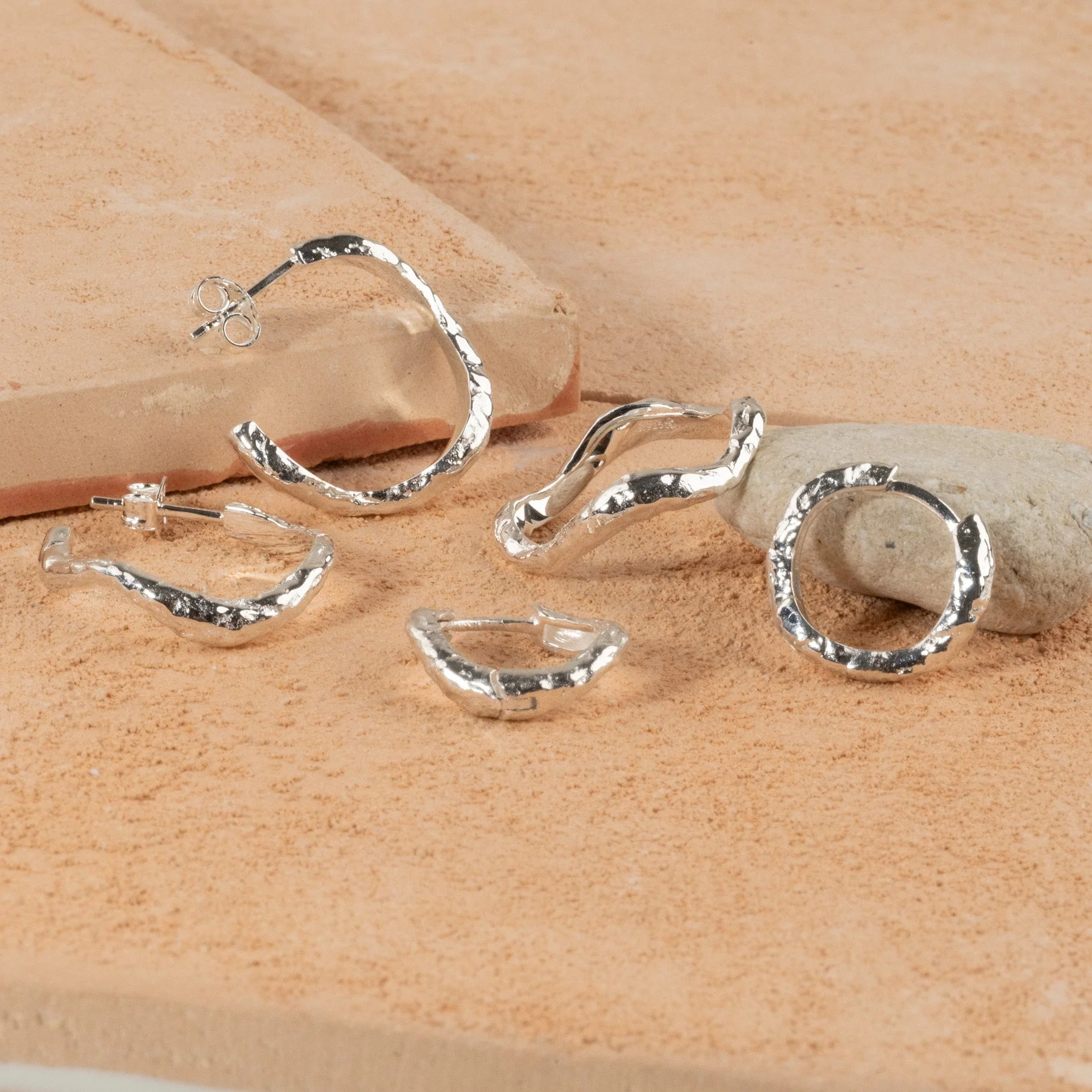 MAIA SILVER CREOL EARRING - Image 7