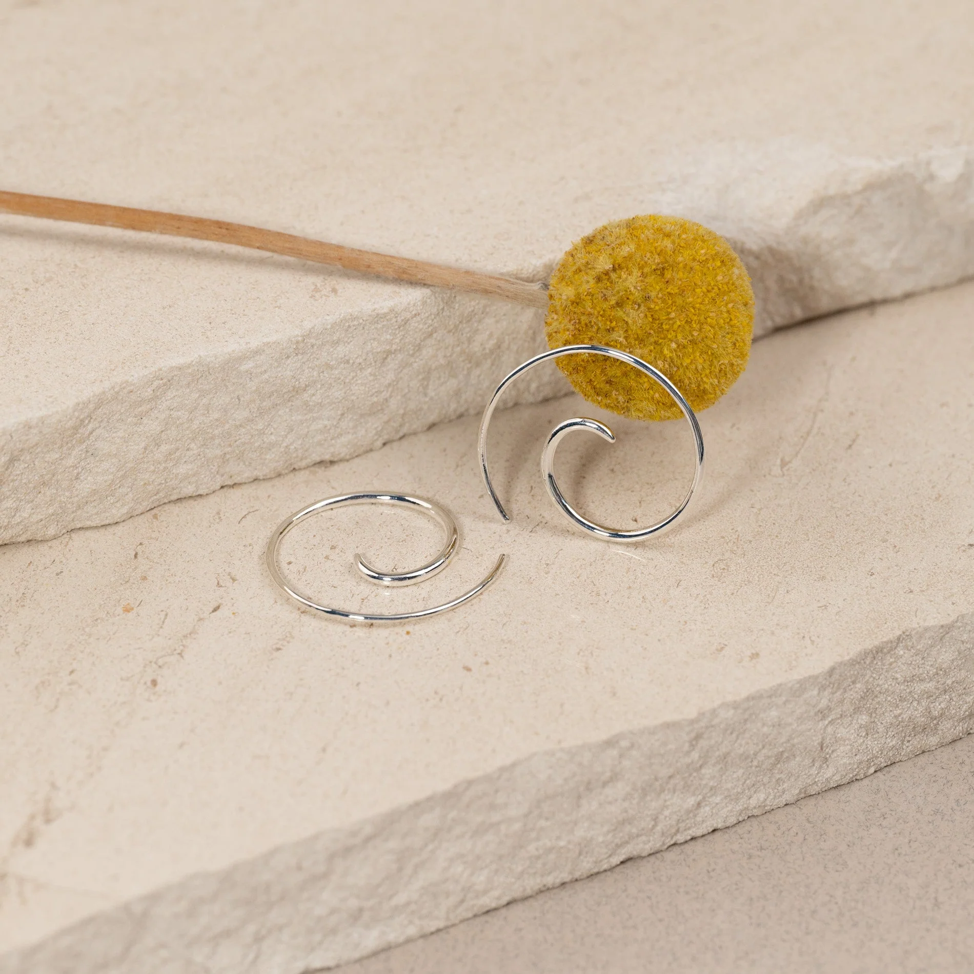 MARTINA SILVER CREOL EARRING