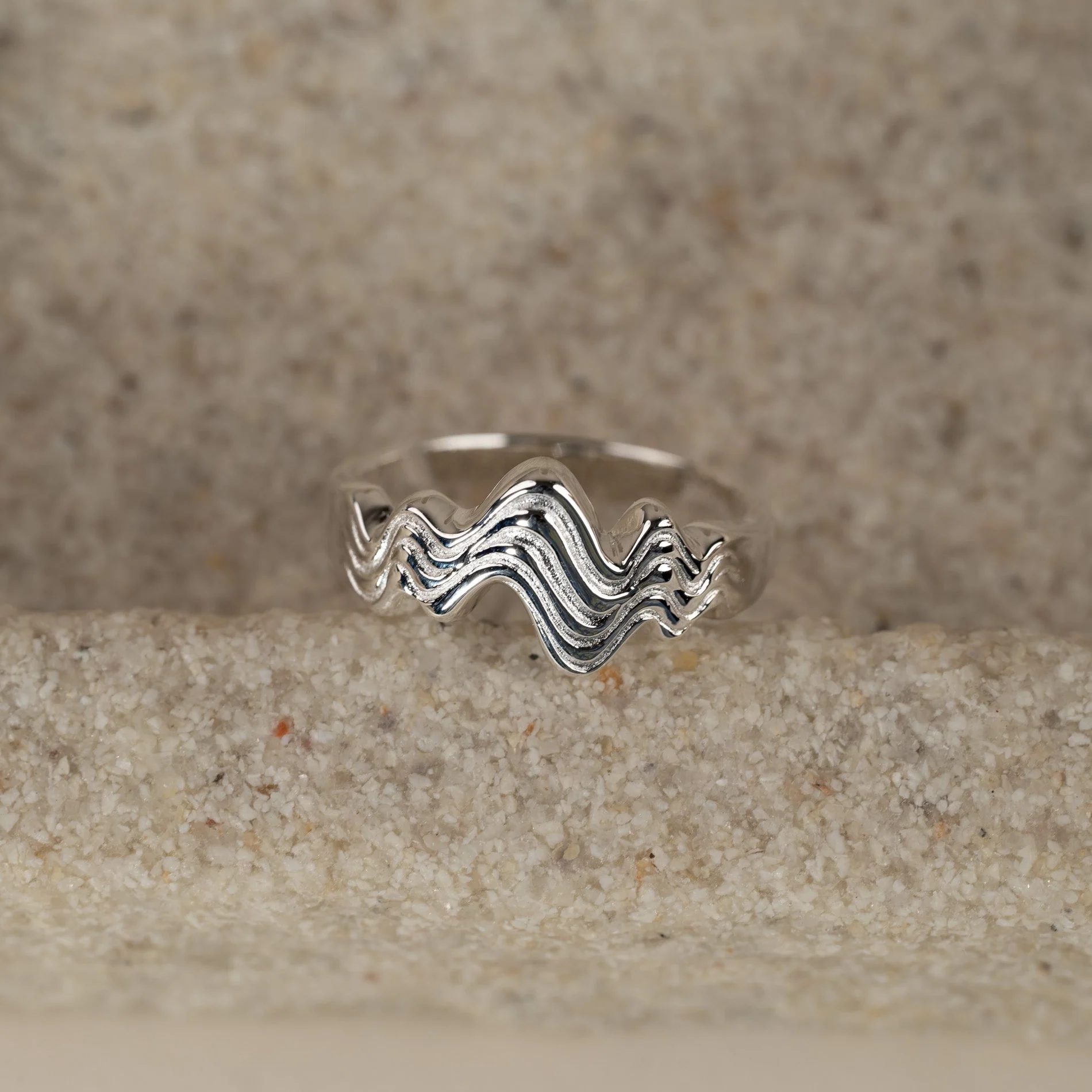 MOANA SILVER RING