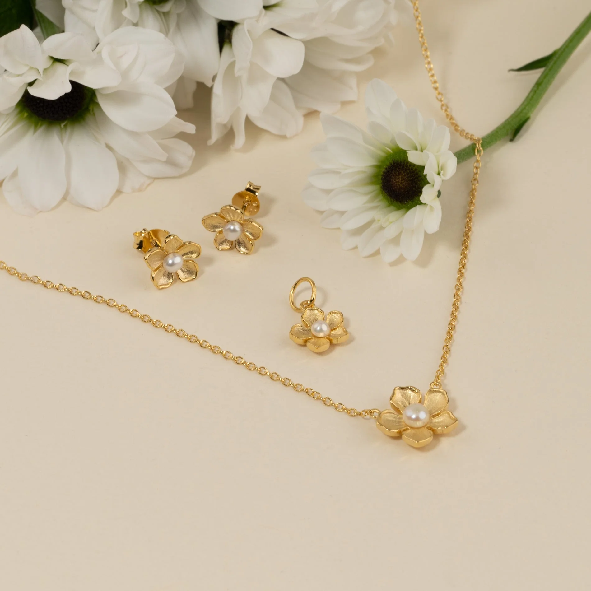 MONA PEARL GOLDEN CHAIN - Image 8