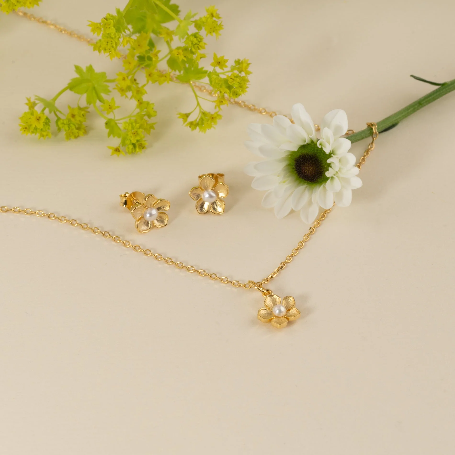 MONA PEARL GOLDEN PENDANT - Image 7