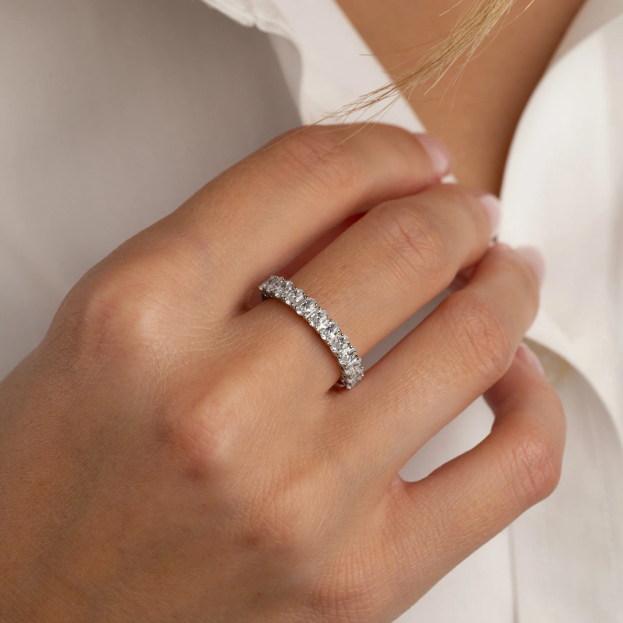 BASKET-SET OVAL-CUT ALLIANCE LAB-DIAMOND RING - 1.0ct - WG - Image 2
