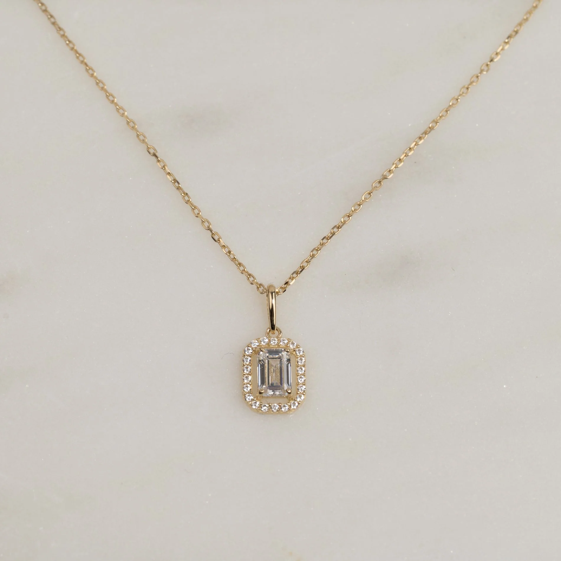 NOLA CRYSTAL SOLID GOLD PENDANT - Image 4