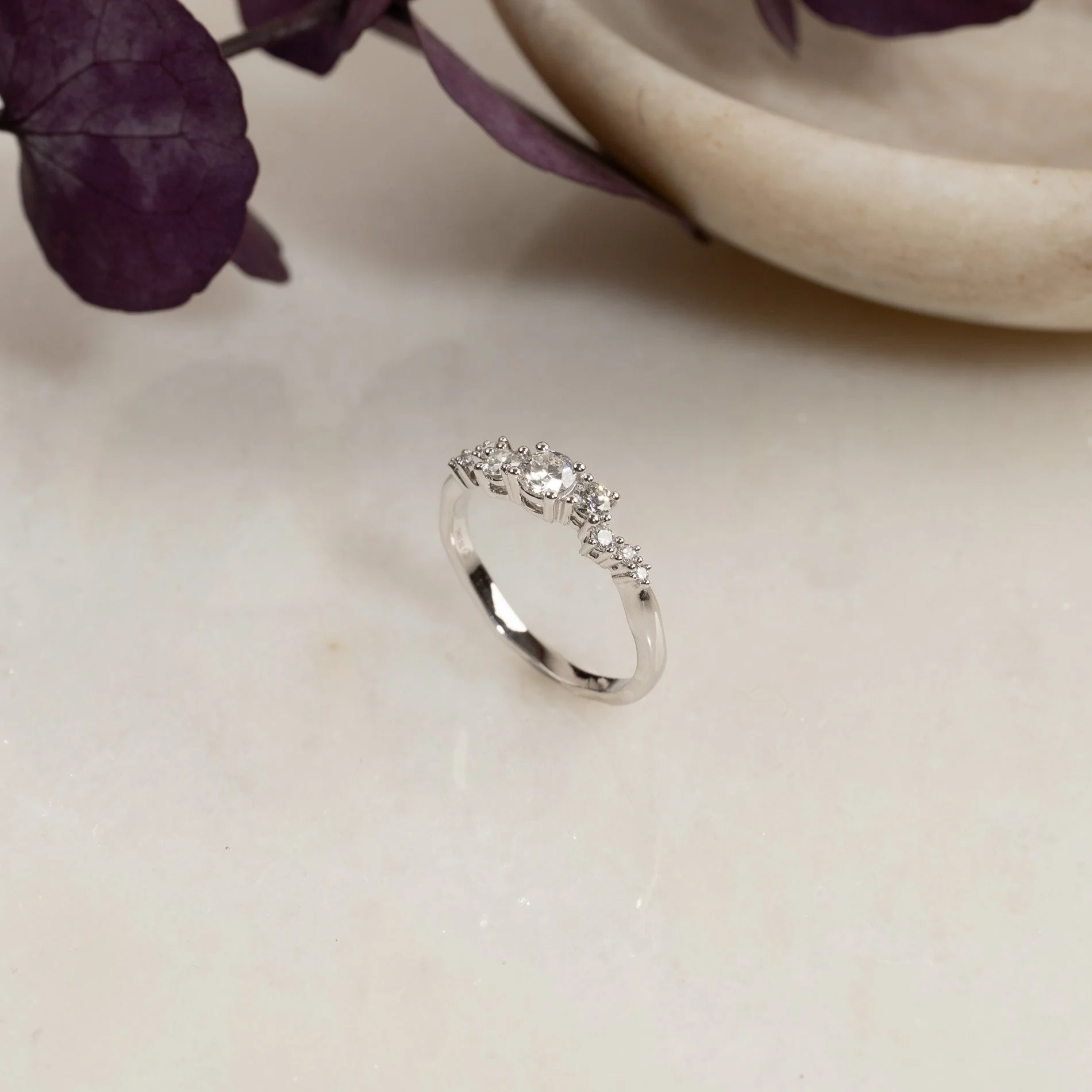 ORGANIC CLUSTER DIAMOND RING - Image 4