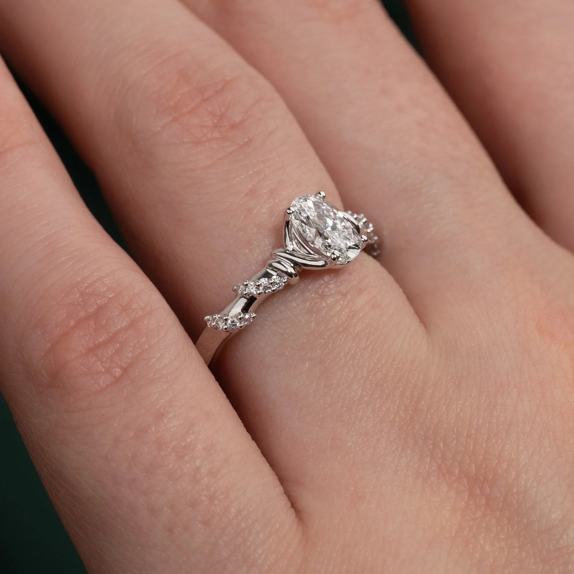 ORGANIC SWIRL OVAL-CUT LAB-DIAMOND RING - Image 2