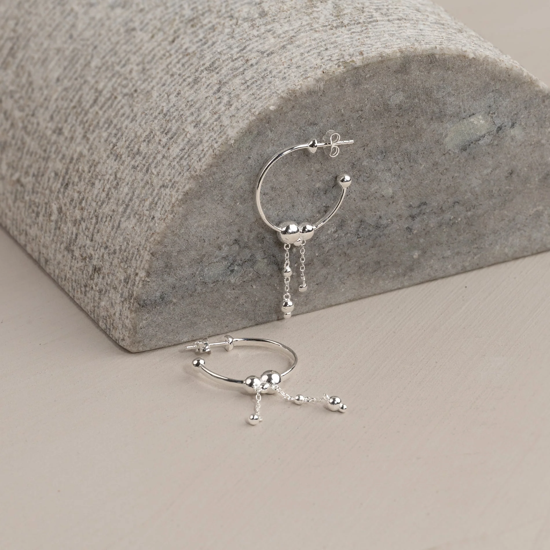 PALOMA SILVER CREOL EARRING