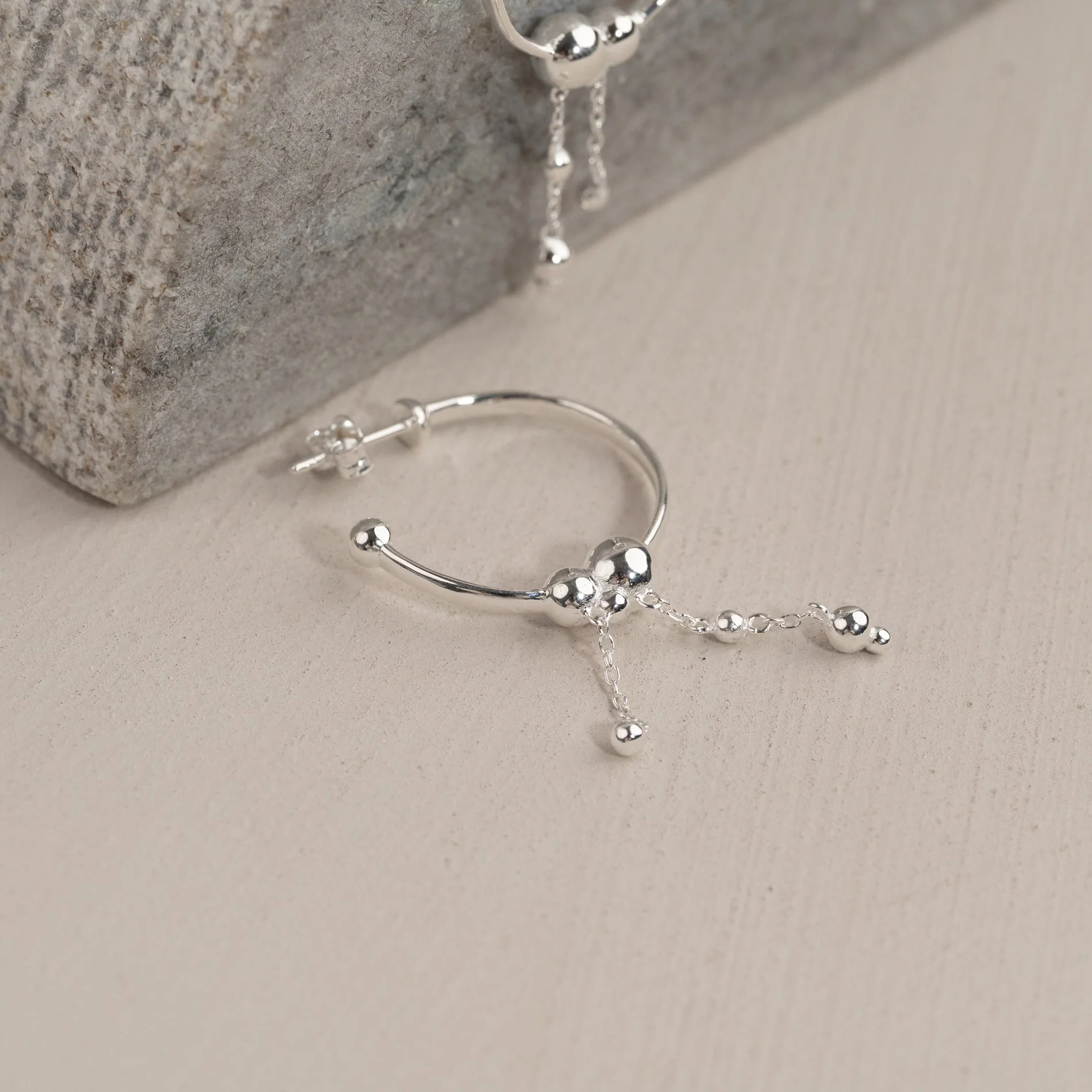 PALOMA SILVER CREOL EARRING - Image 3